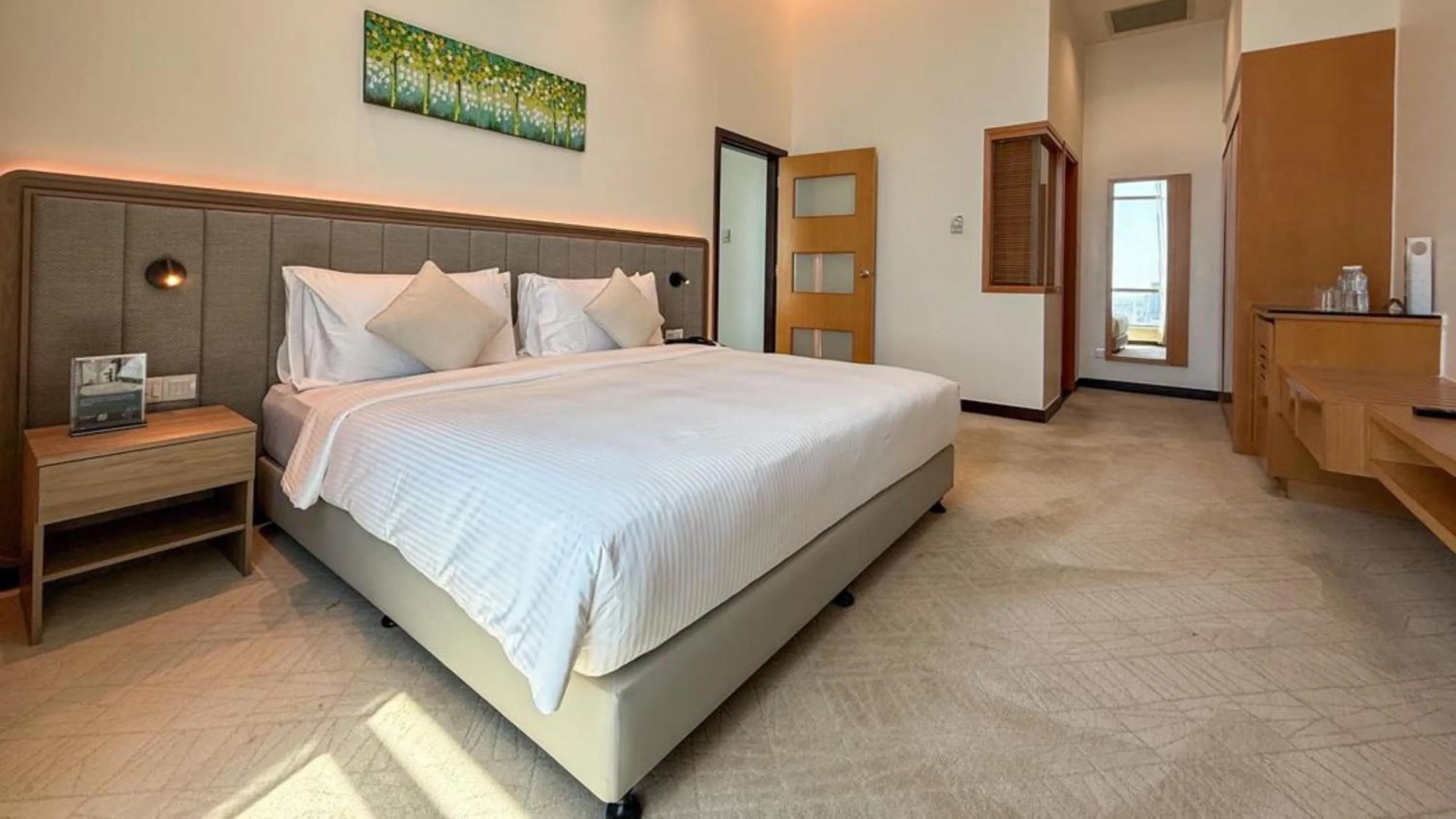 Photo of the whole room, Bed in Holiday Inn Melaka by IHG