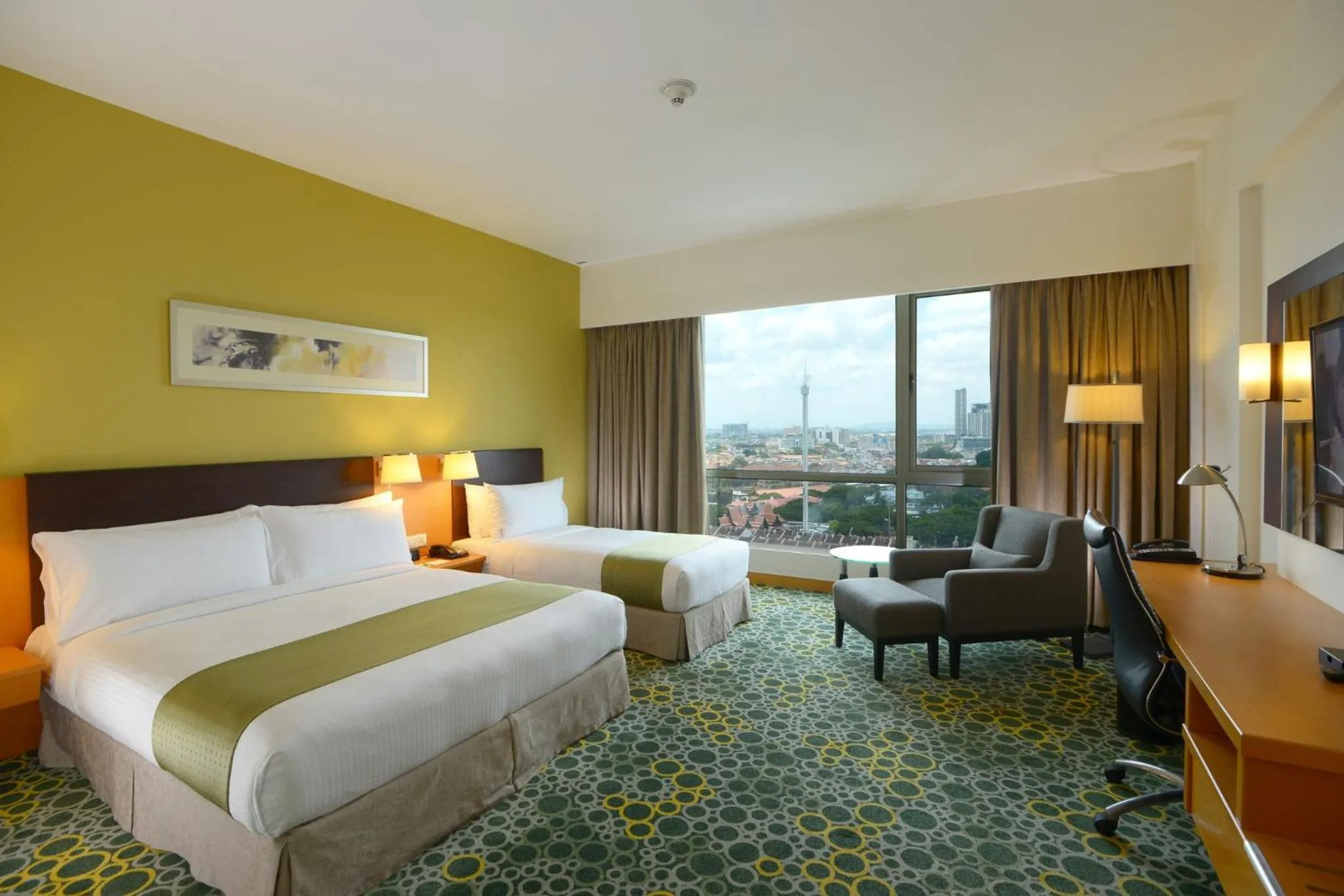 Photo of the whole room, Bed in Holiday Inn Melaka by IHG