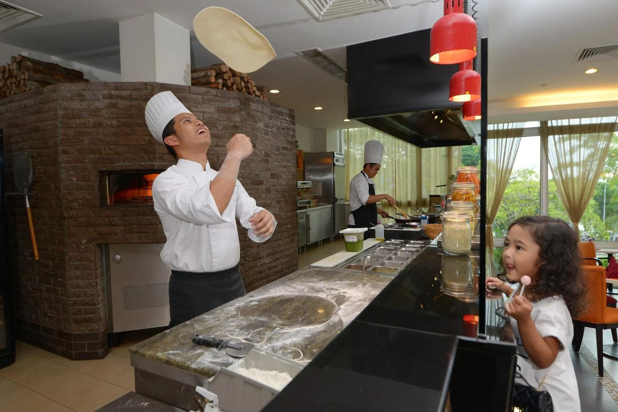 Restaurant/places to eat in Holiday Inn Melaka by IHG