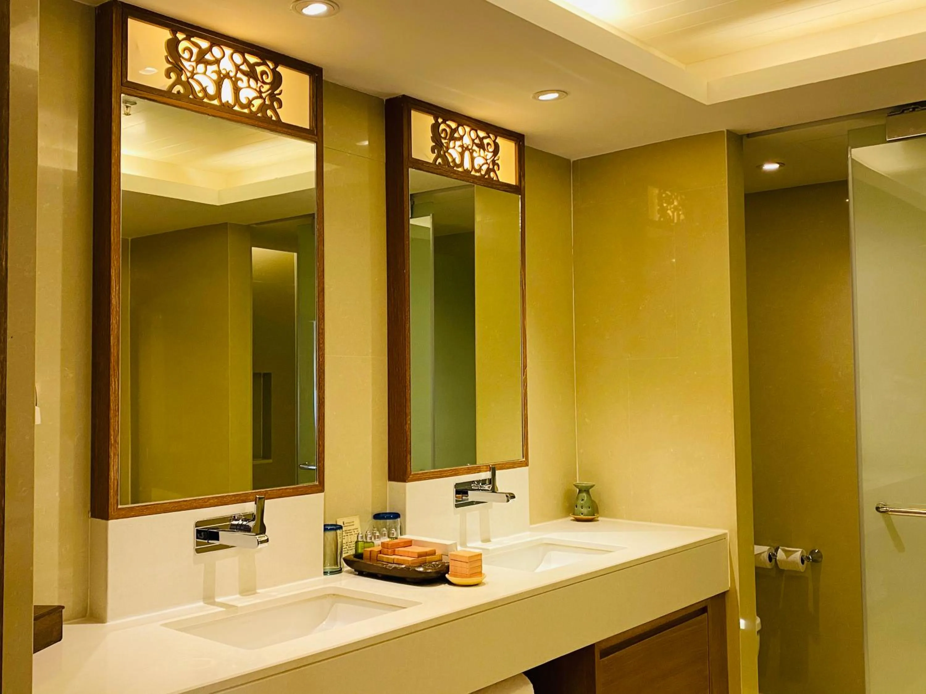 Bathroom in Tanjung Rhu Resort