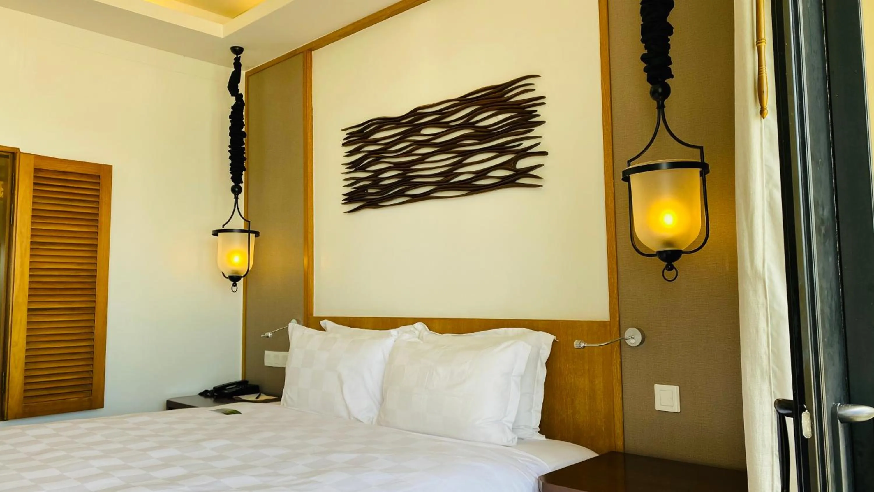 Bedroom, Bed in Tanjung Rhu Resort