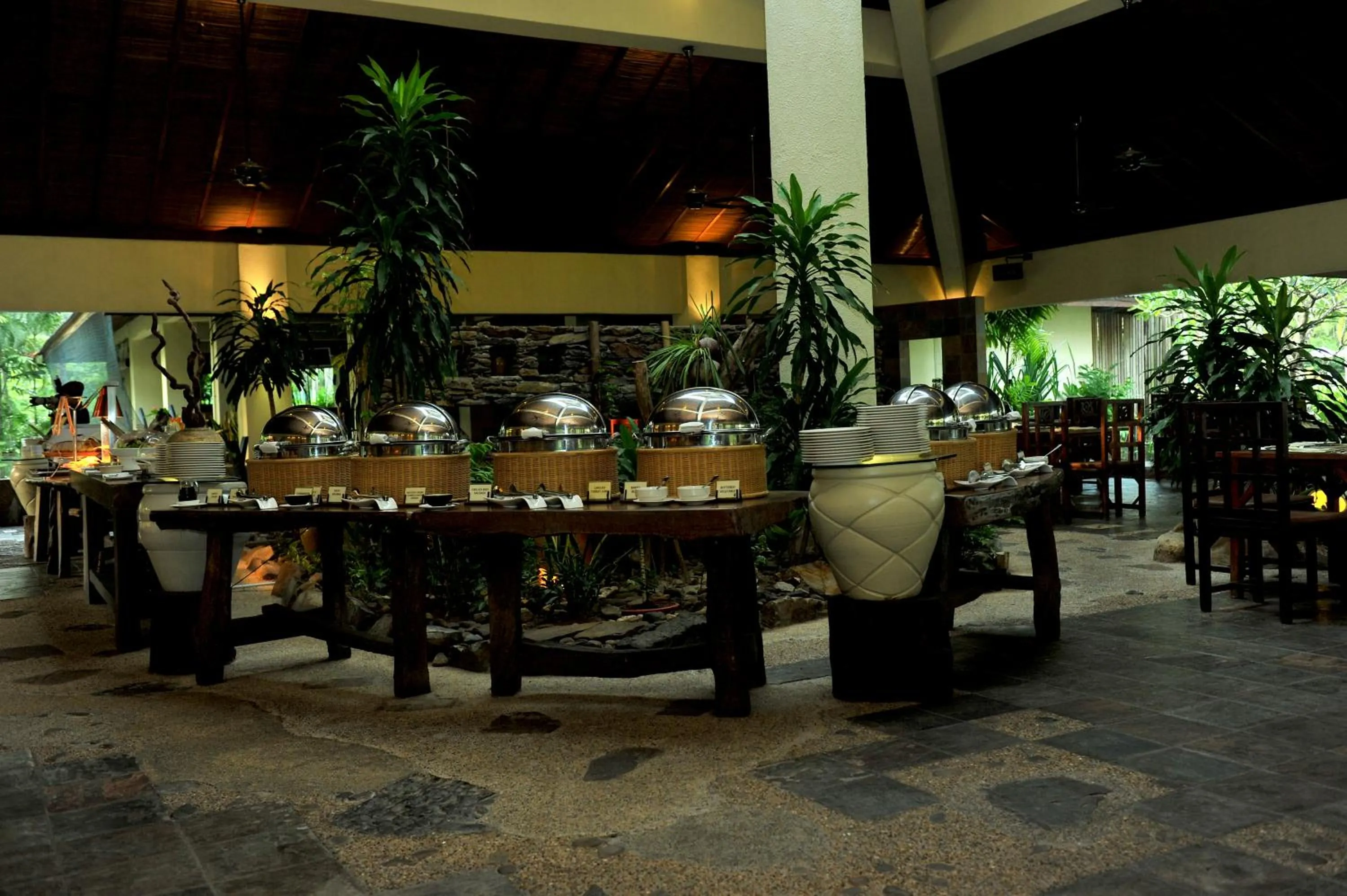 Restaurant/places to eat in Tanjung Rhu Resort
