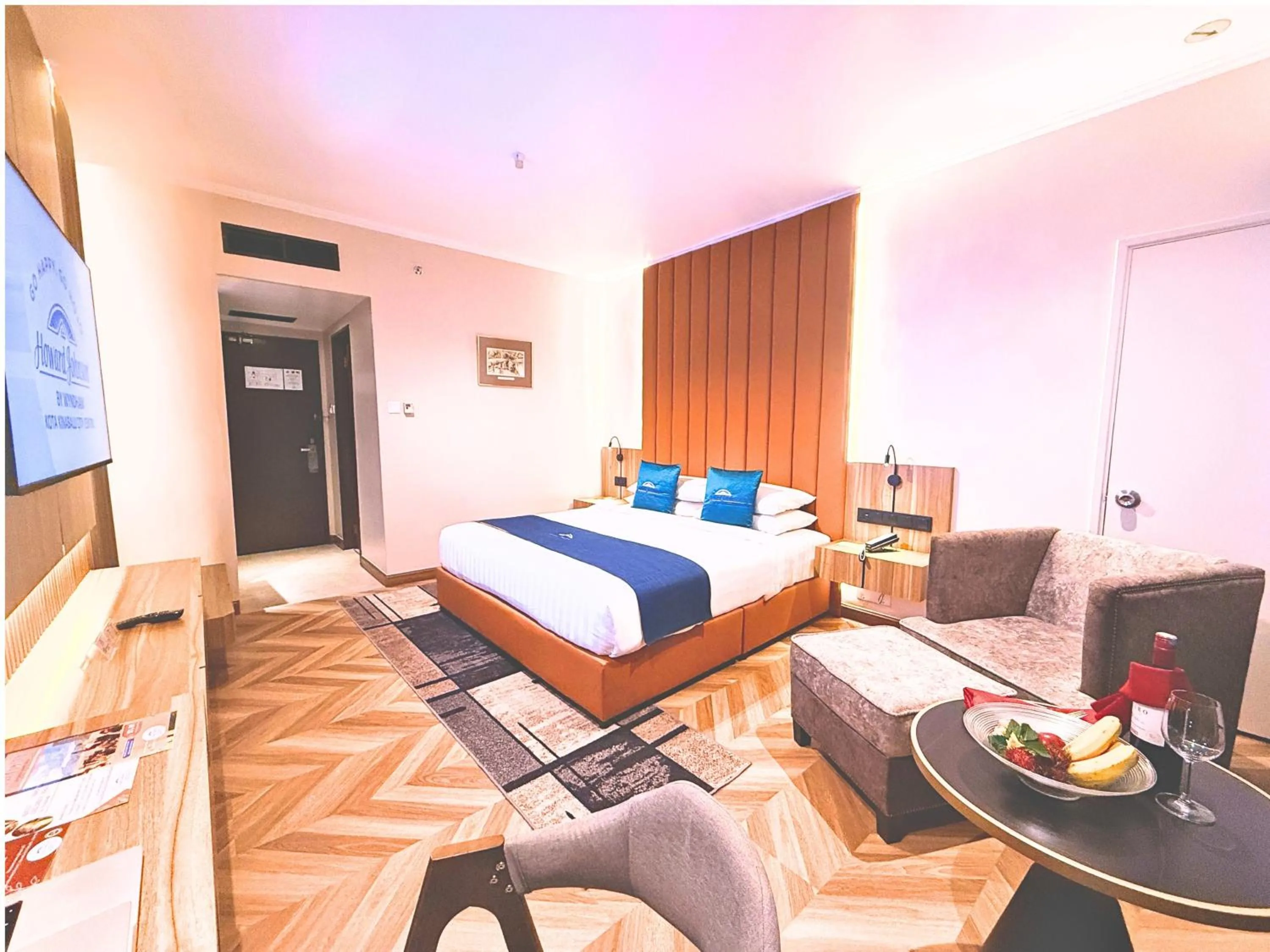 Bed in Howard Johnson by Wyndham Kota Kinabalu City Centre, formerly Hotel Shangri-La Kota Kinabalu