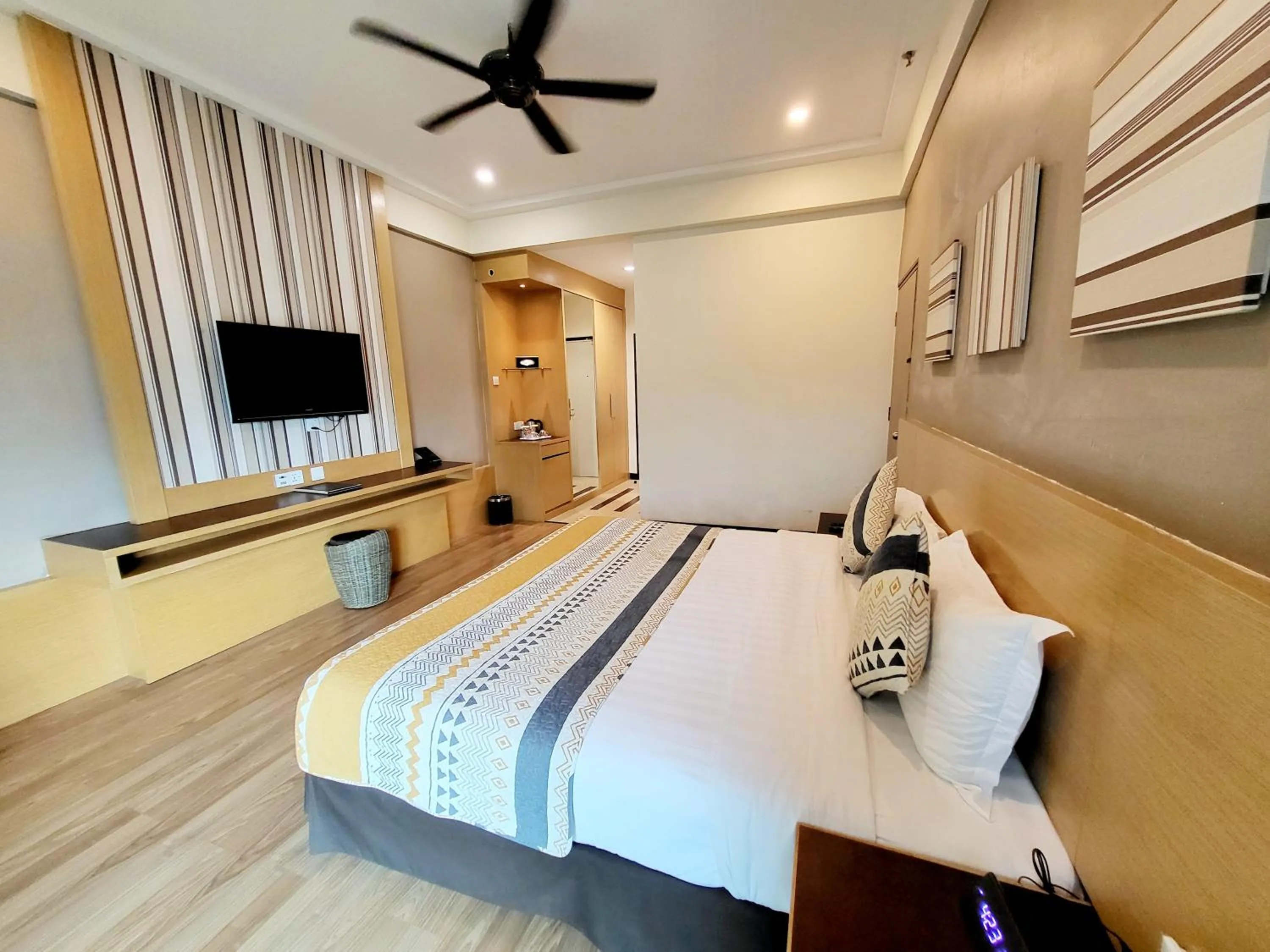 Bed in Langkawi Seaview Hotel