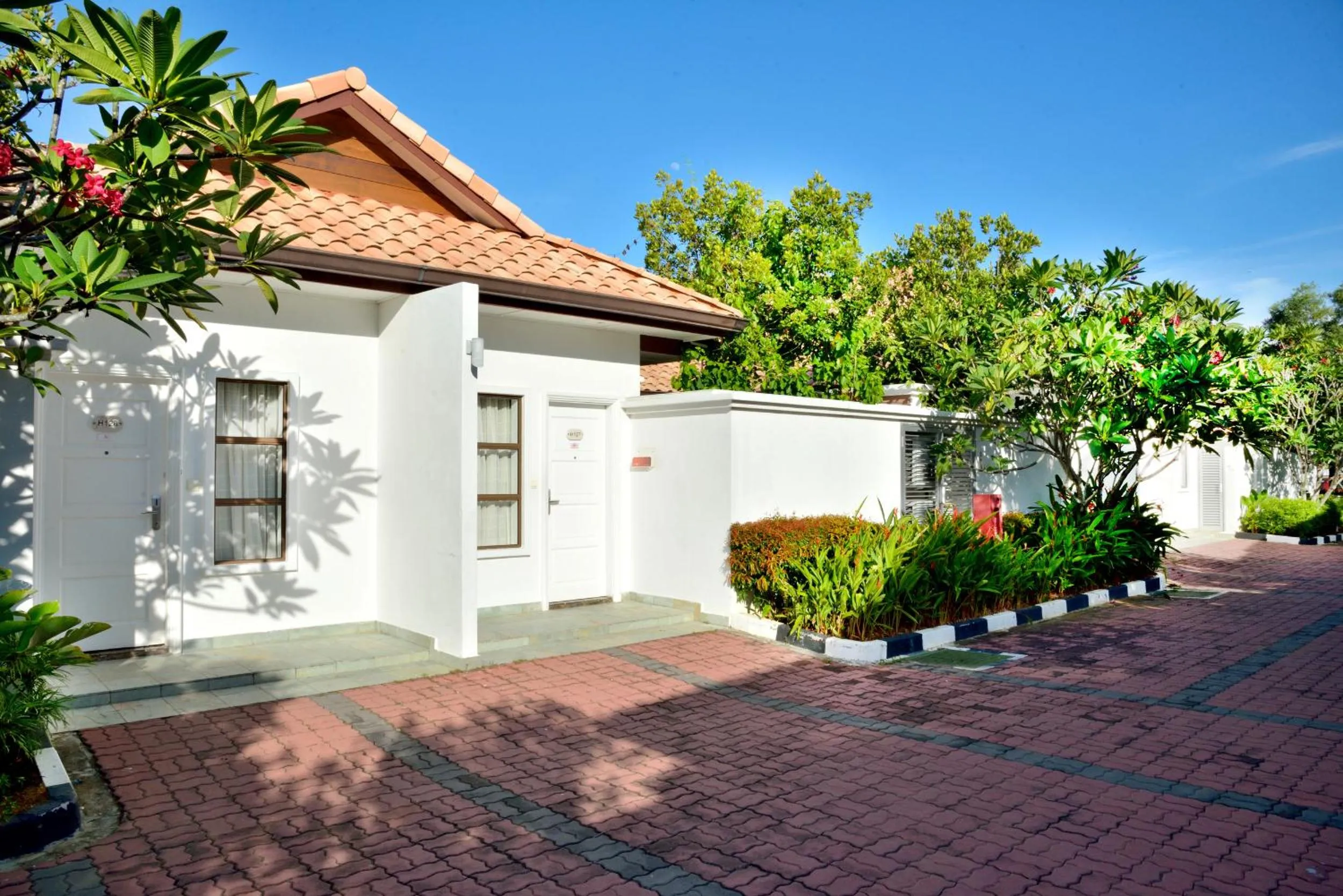 Property building in Grand Lexis Port Dickson