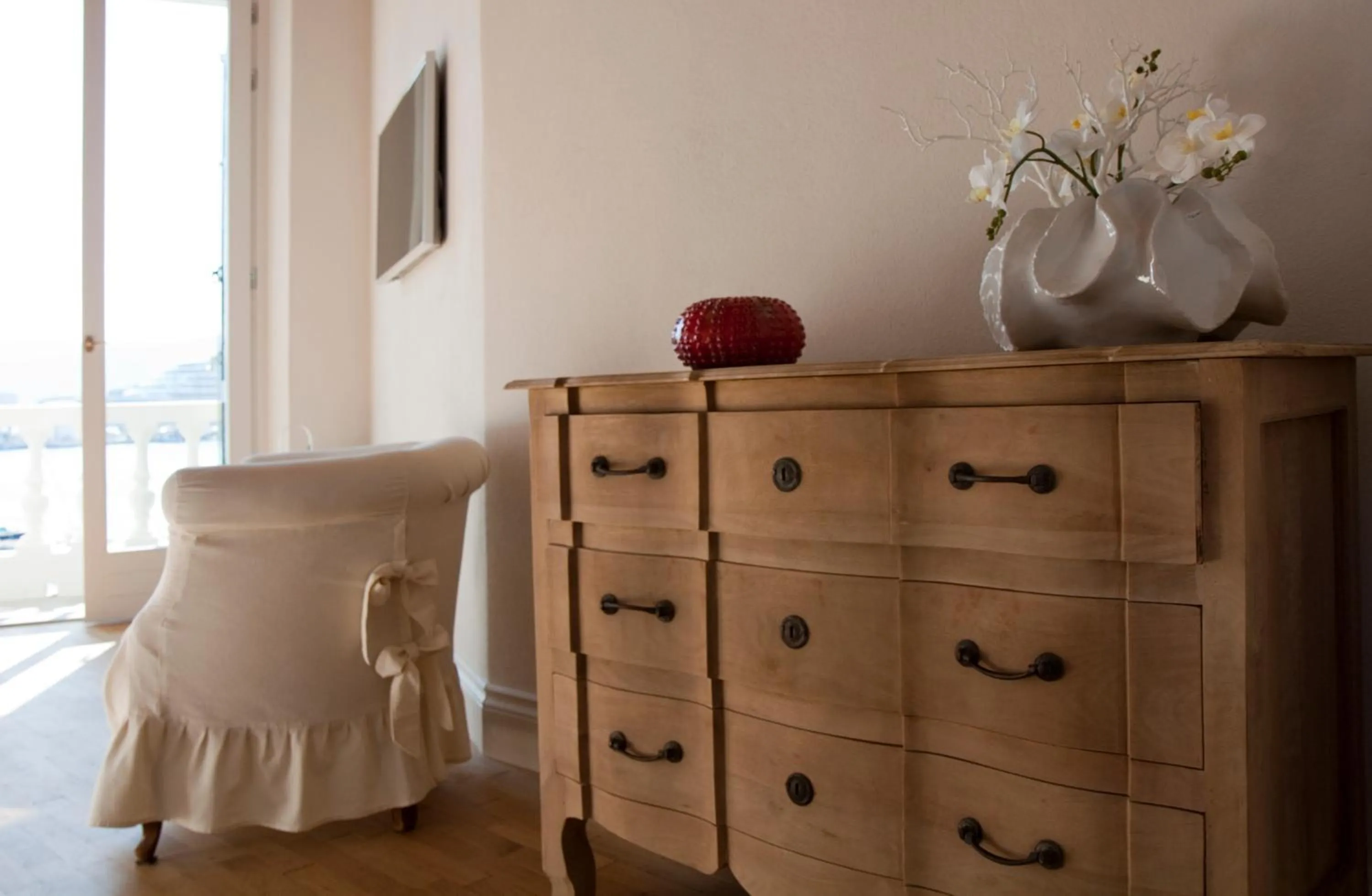 Decorative detail in Porto Sole Rooms