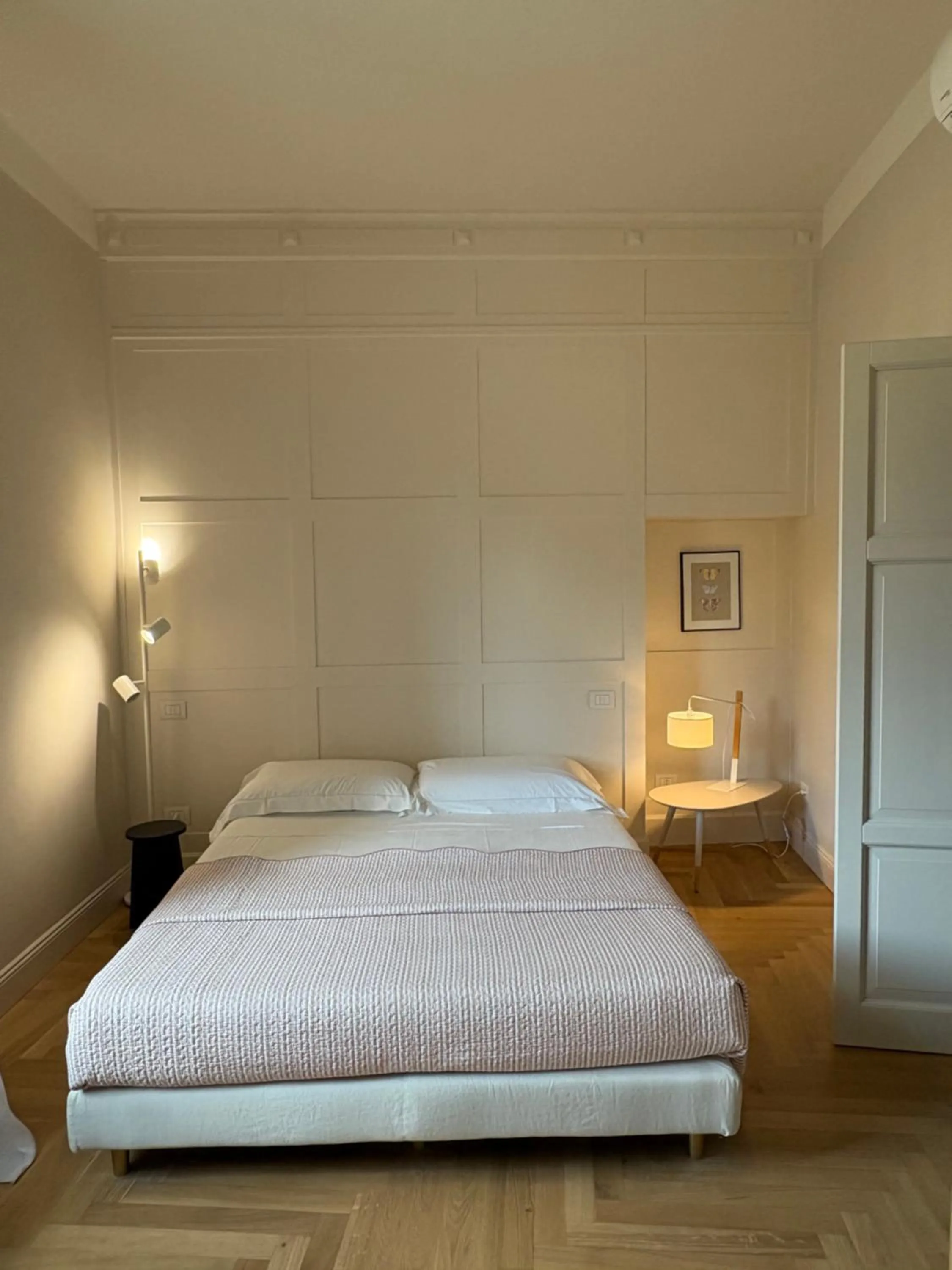 Bed in Porto Sole Rooms