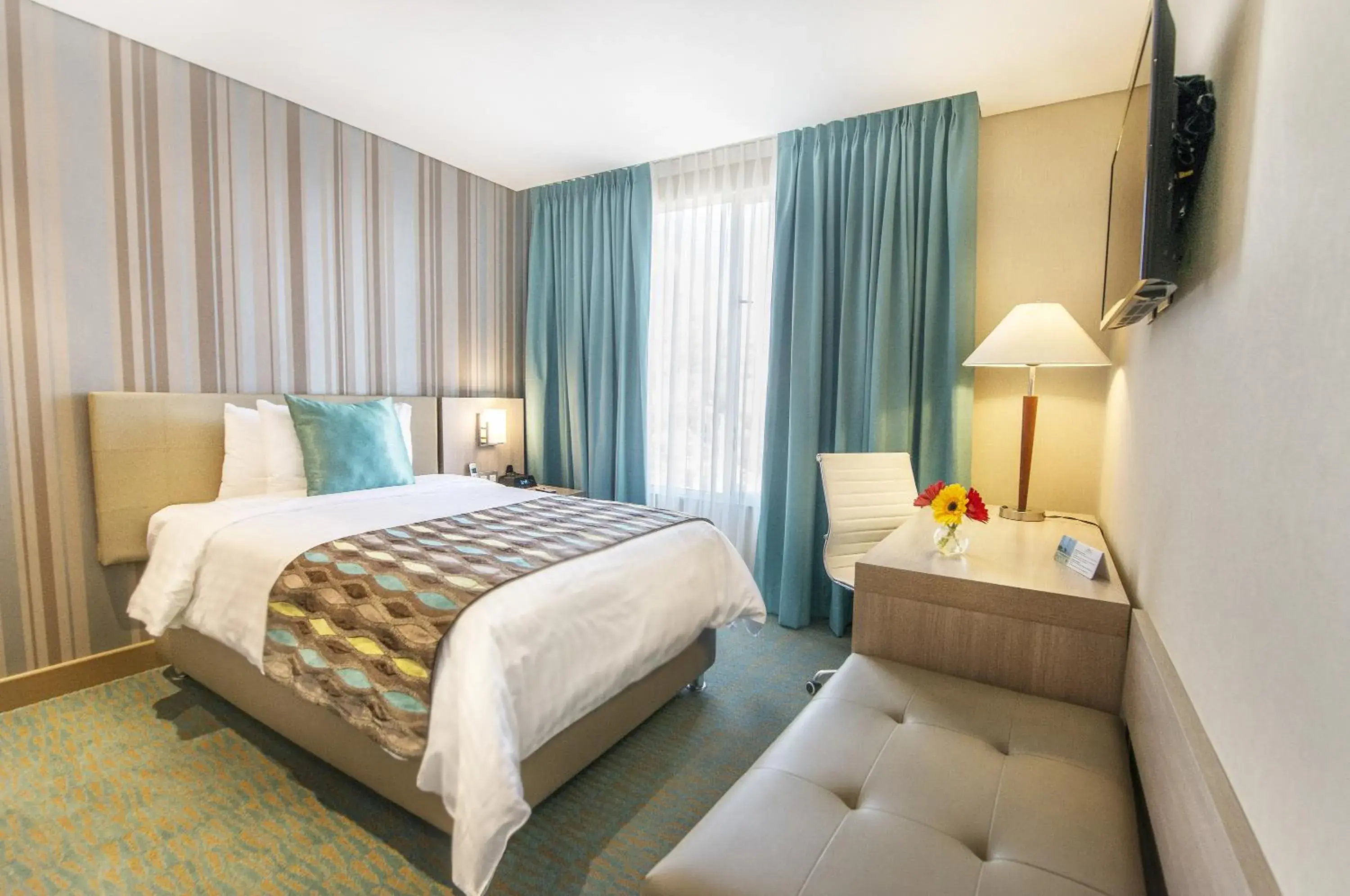 Two-Bedroom Apartment in Hotel Plaza Suites Two-Bedroom Apartment in Hotel Plaza Suites