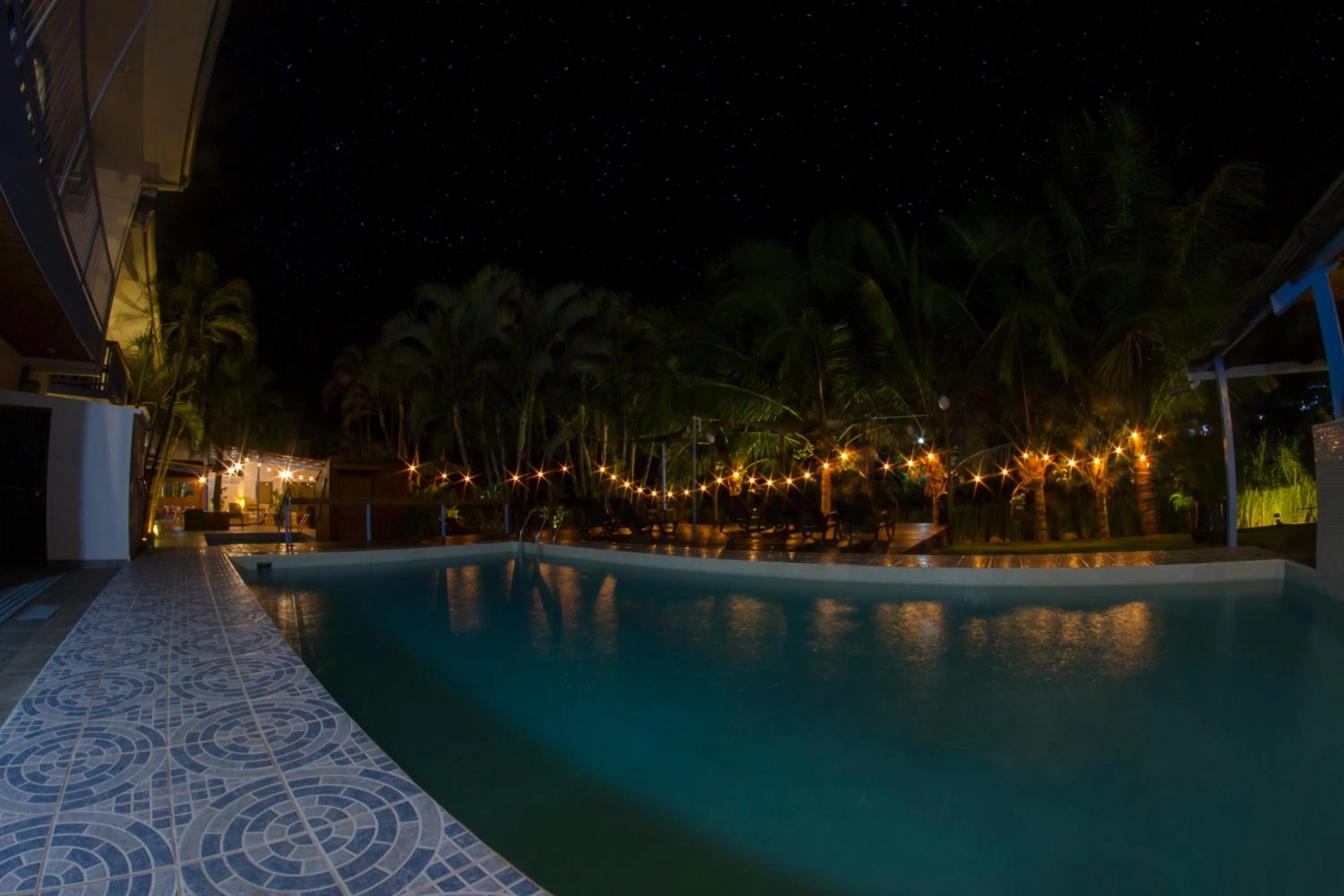 Night in CLUB IBIZA - Party Hotel & Beach Club