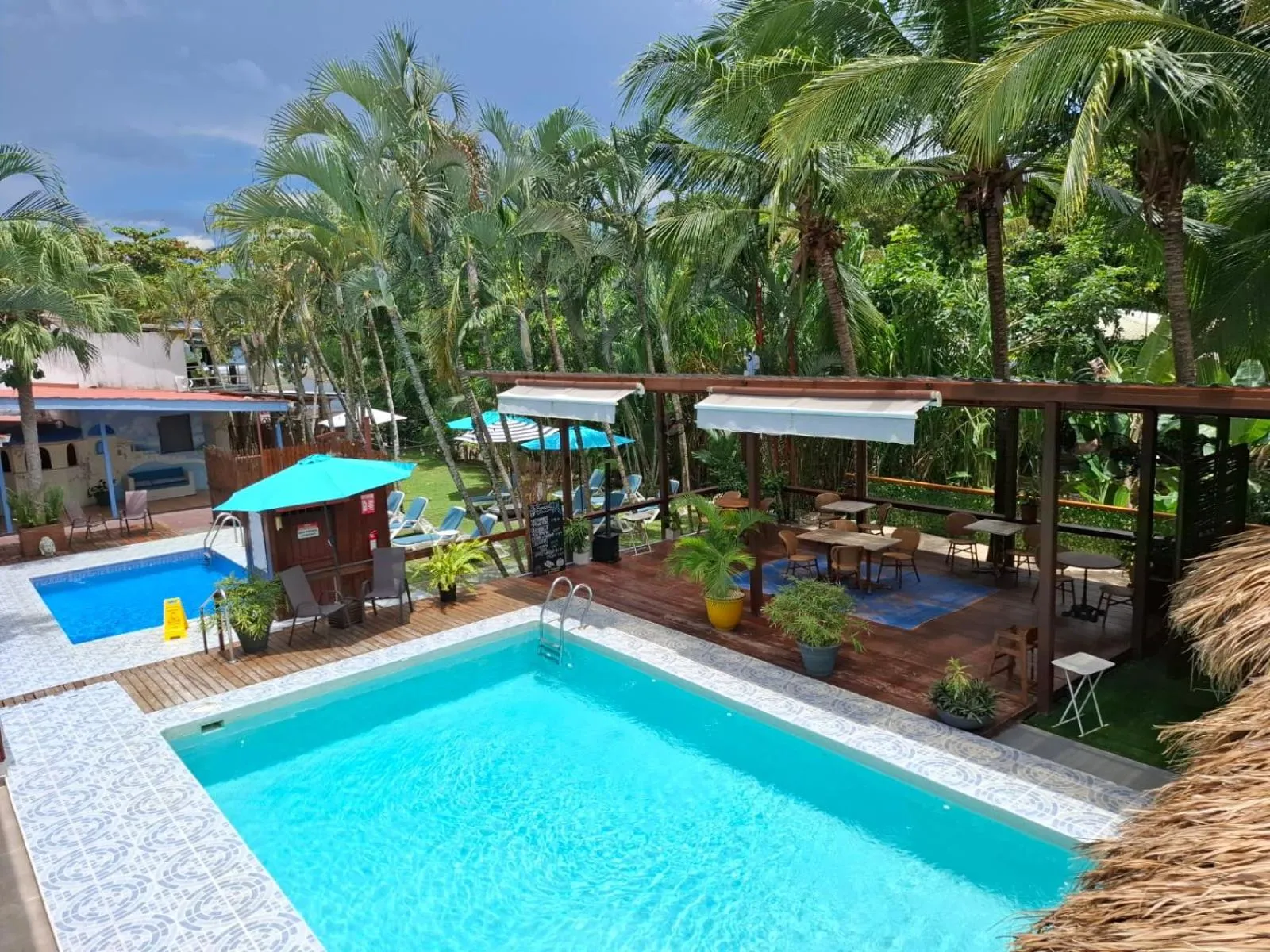 Restaurant/places to eat in CLUB IBIZA - Party Hotel & Beach Club