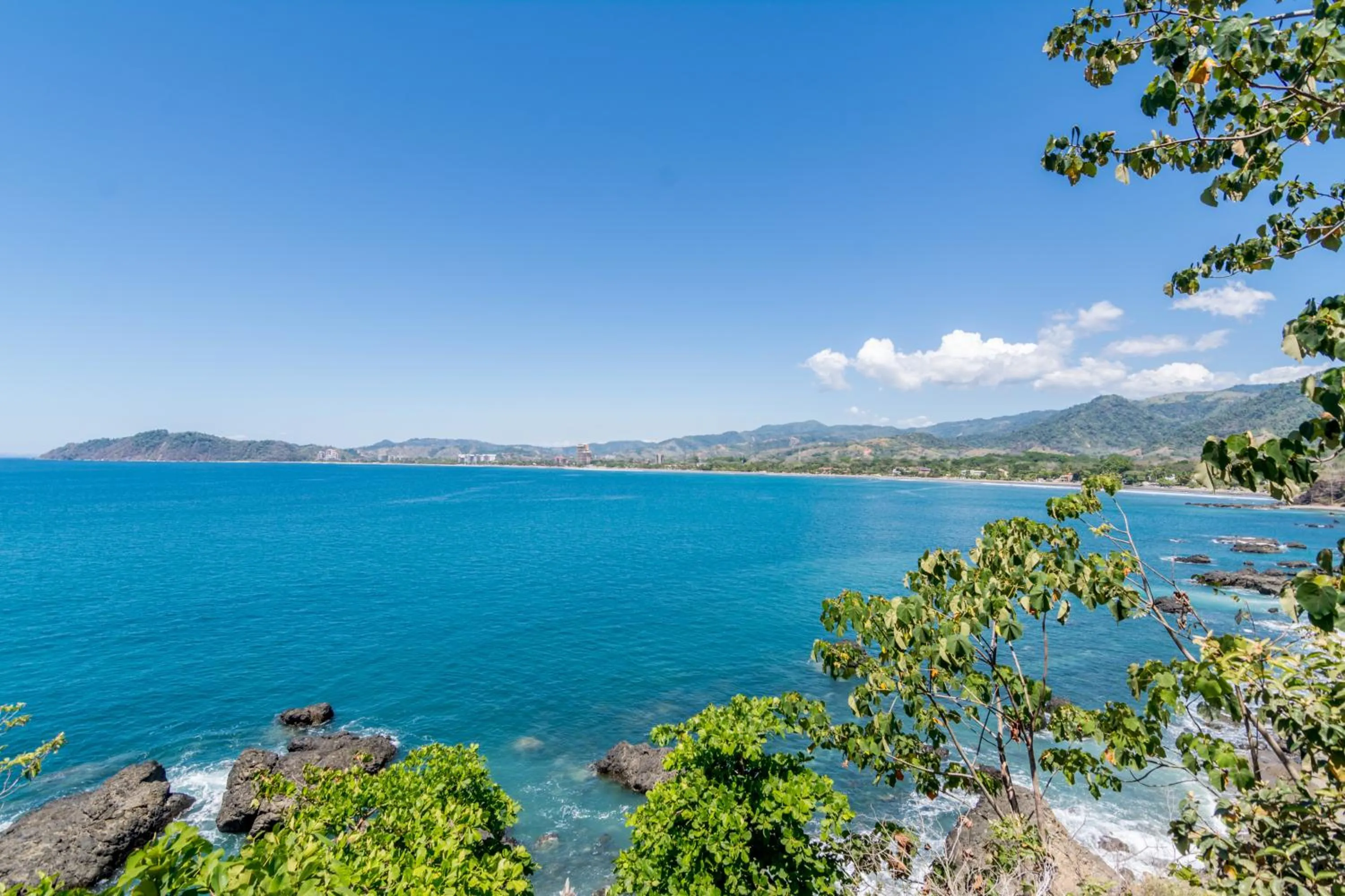 Day in CLUB IBIZA - Party Hotel & Beach Club