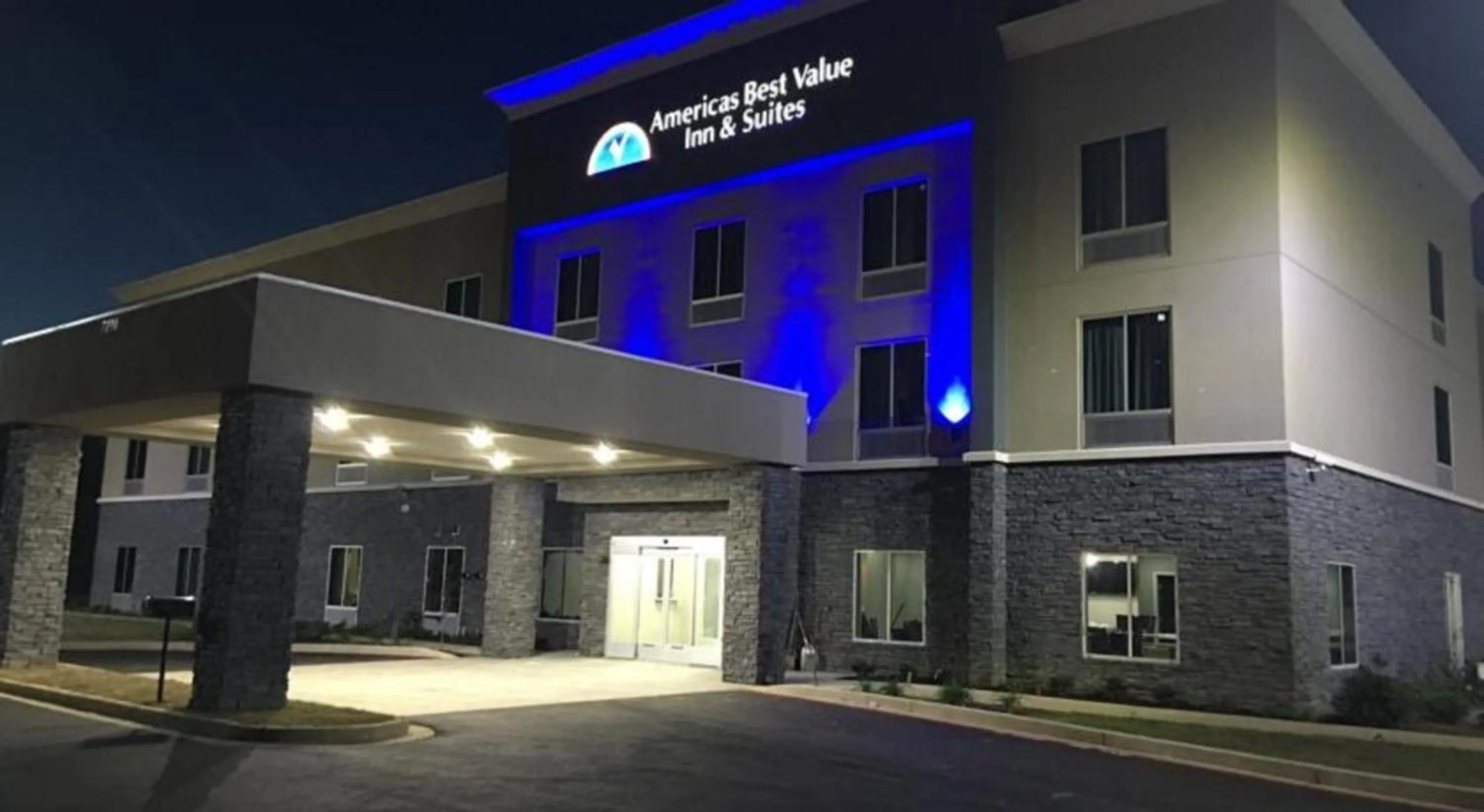 Facade/entrance in Americas Best Value Inn & Suites