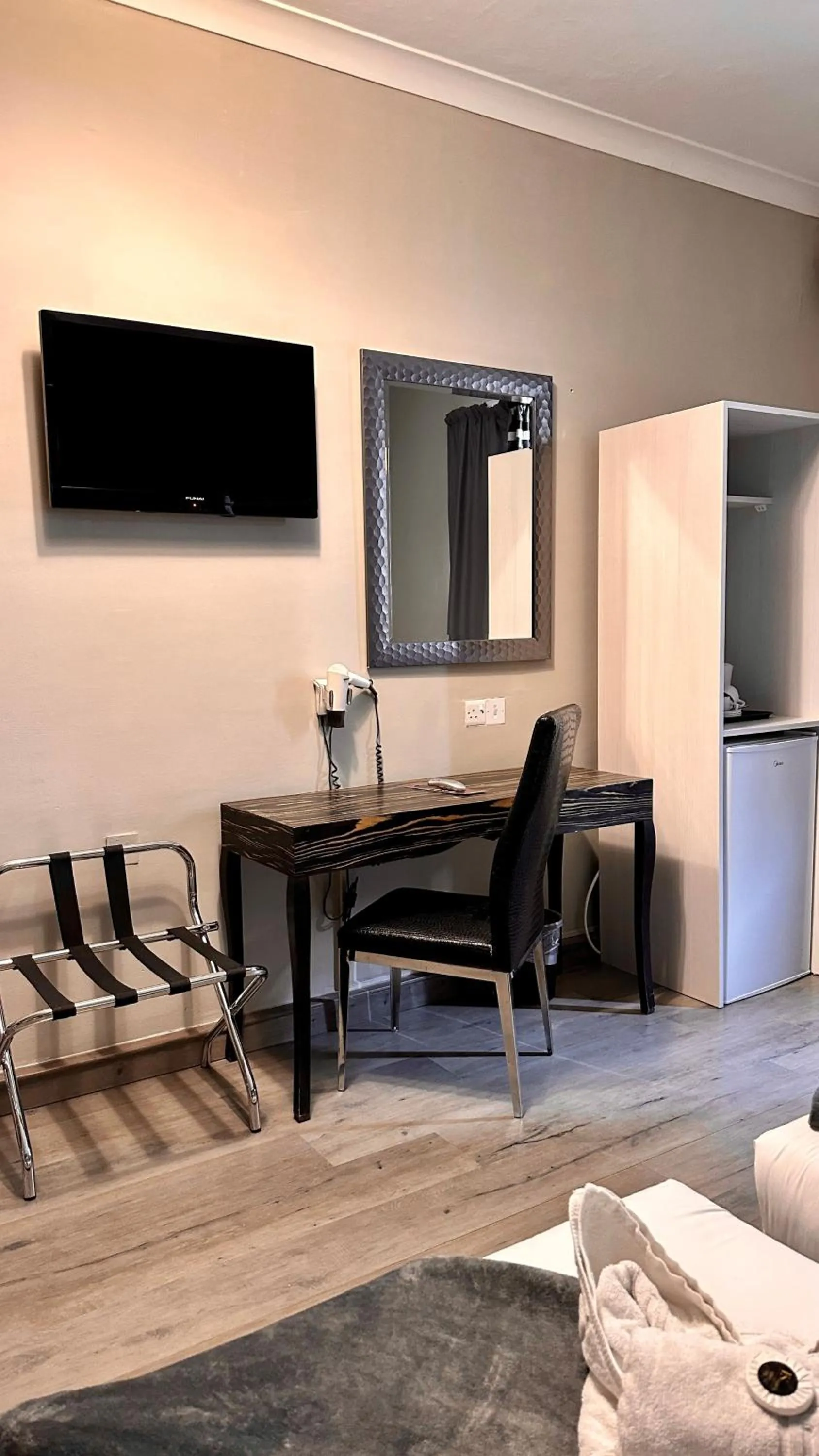 TV and multimedia in Sliema Marina Hotel