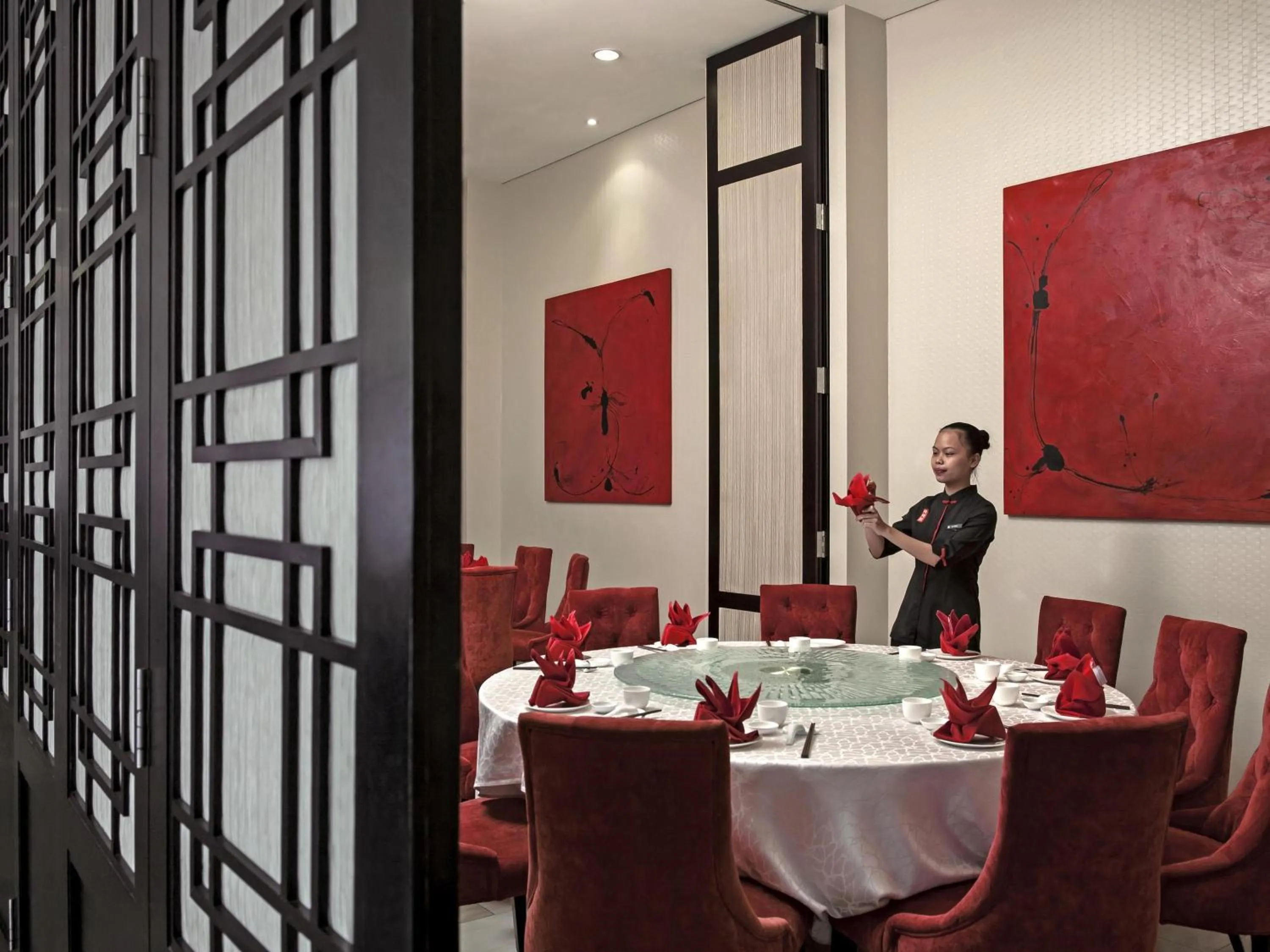 Restaurant/places to eat in Pullman Kuching