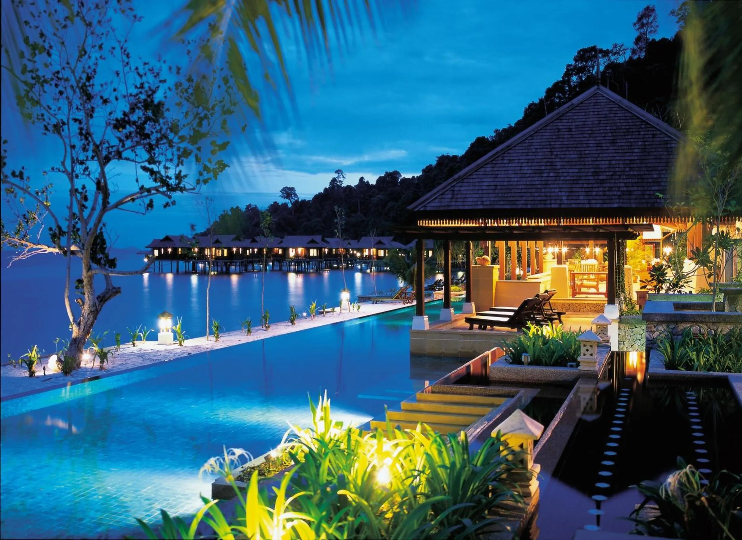 Swimming pool in Pangkor Laut Resort - Small Luxury Hotels of the World