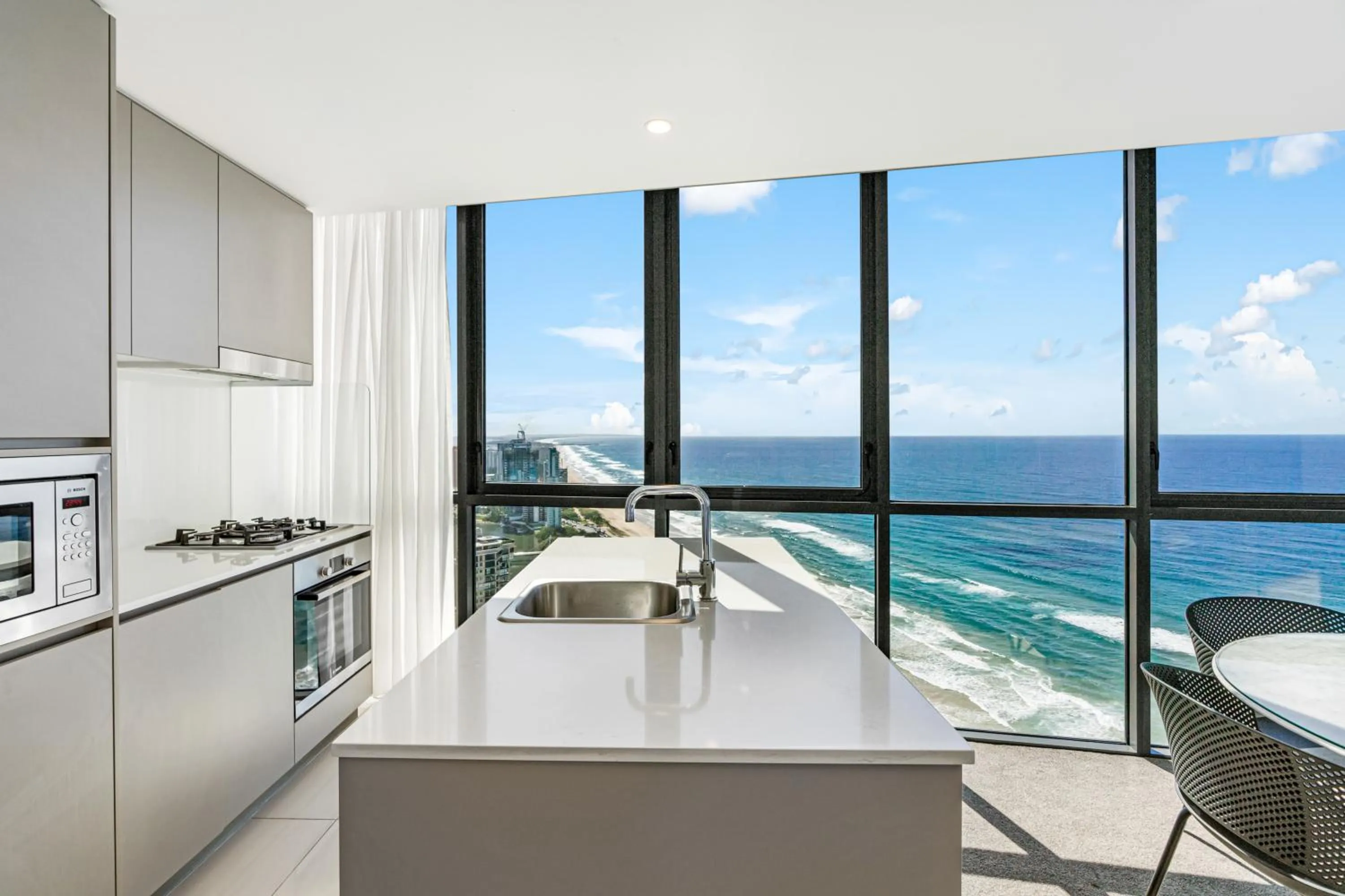 Kitchen or kitchenette in Rhapsody Resort - Official