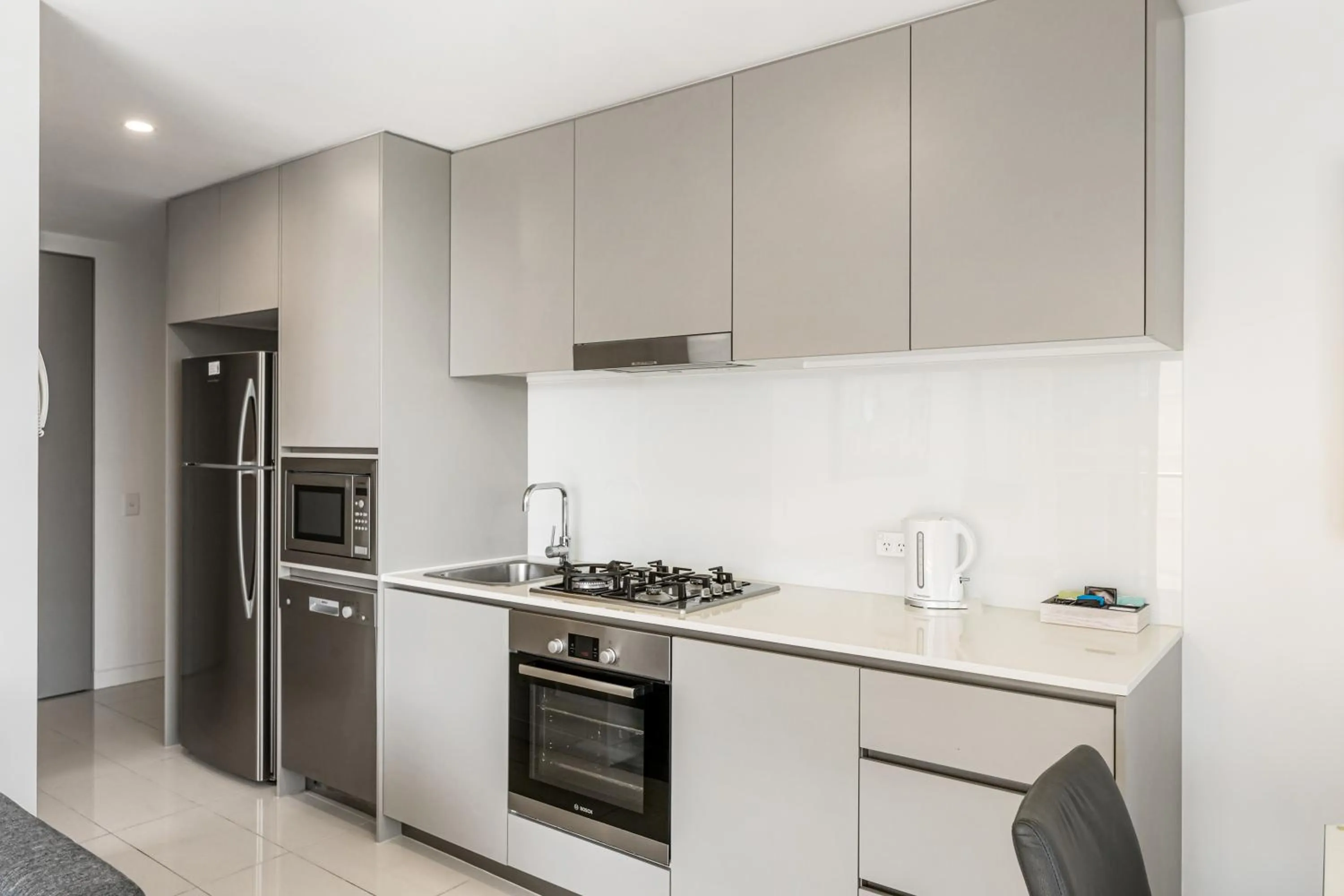 Kitchen or kitchenette in Rhapsody Resort - Official