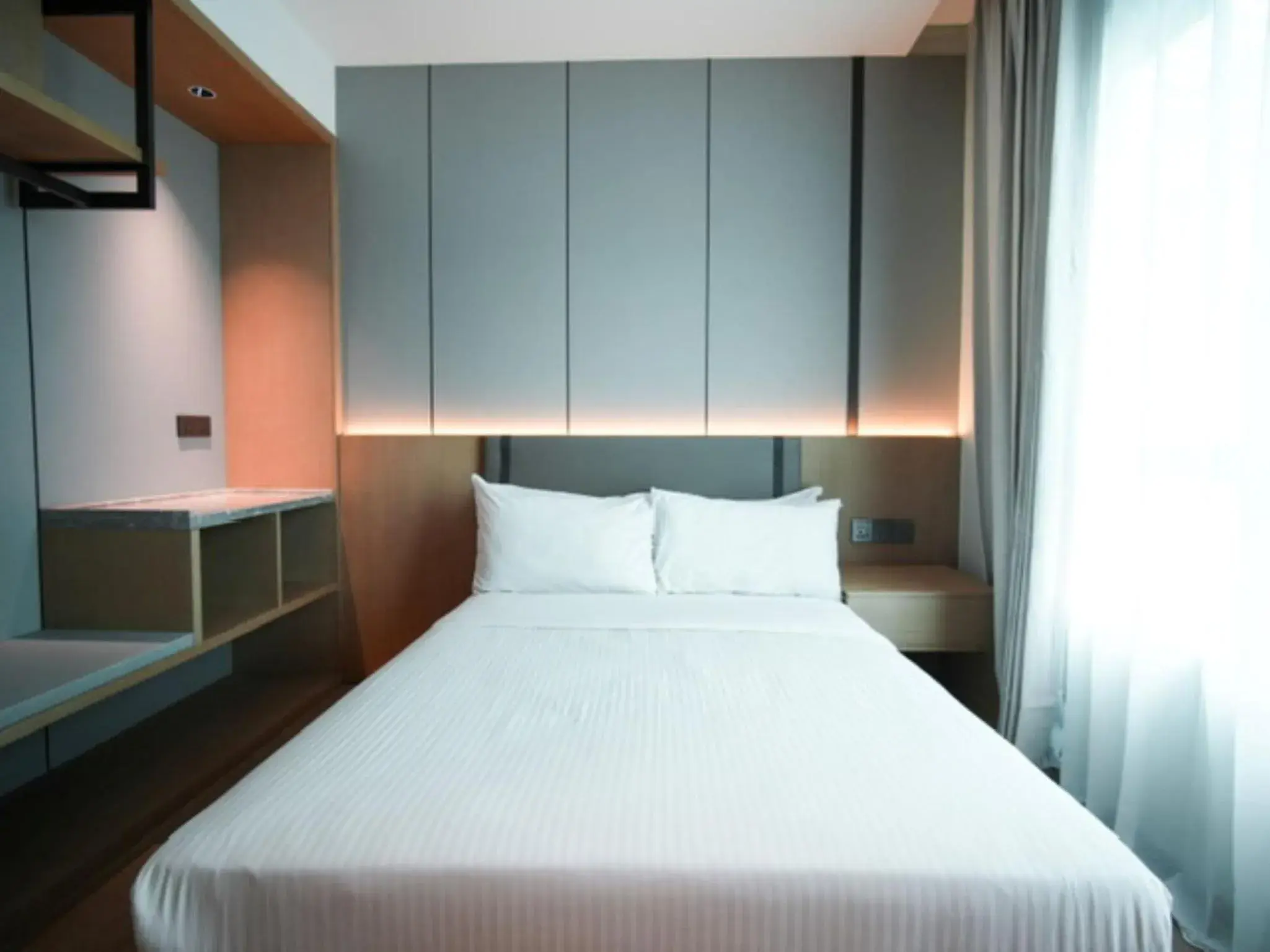 Superior Queen Room - single occupancy in The Inn Superior Queen Room - single occupancy in The Inn