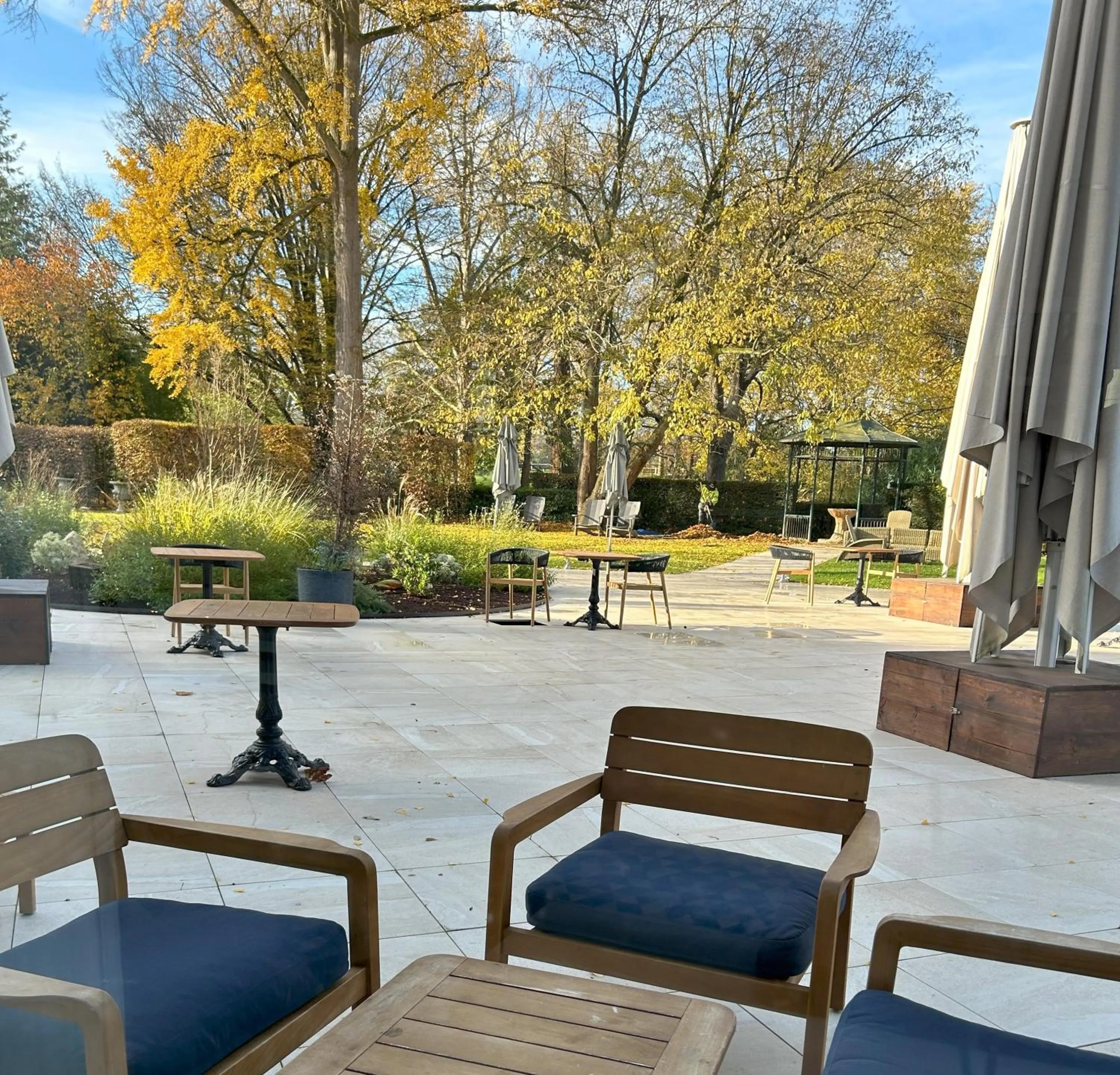 Patio in Célestins Spa Thermal & Hôtel by Vy Resort