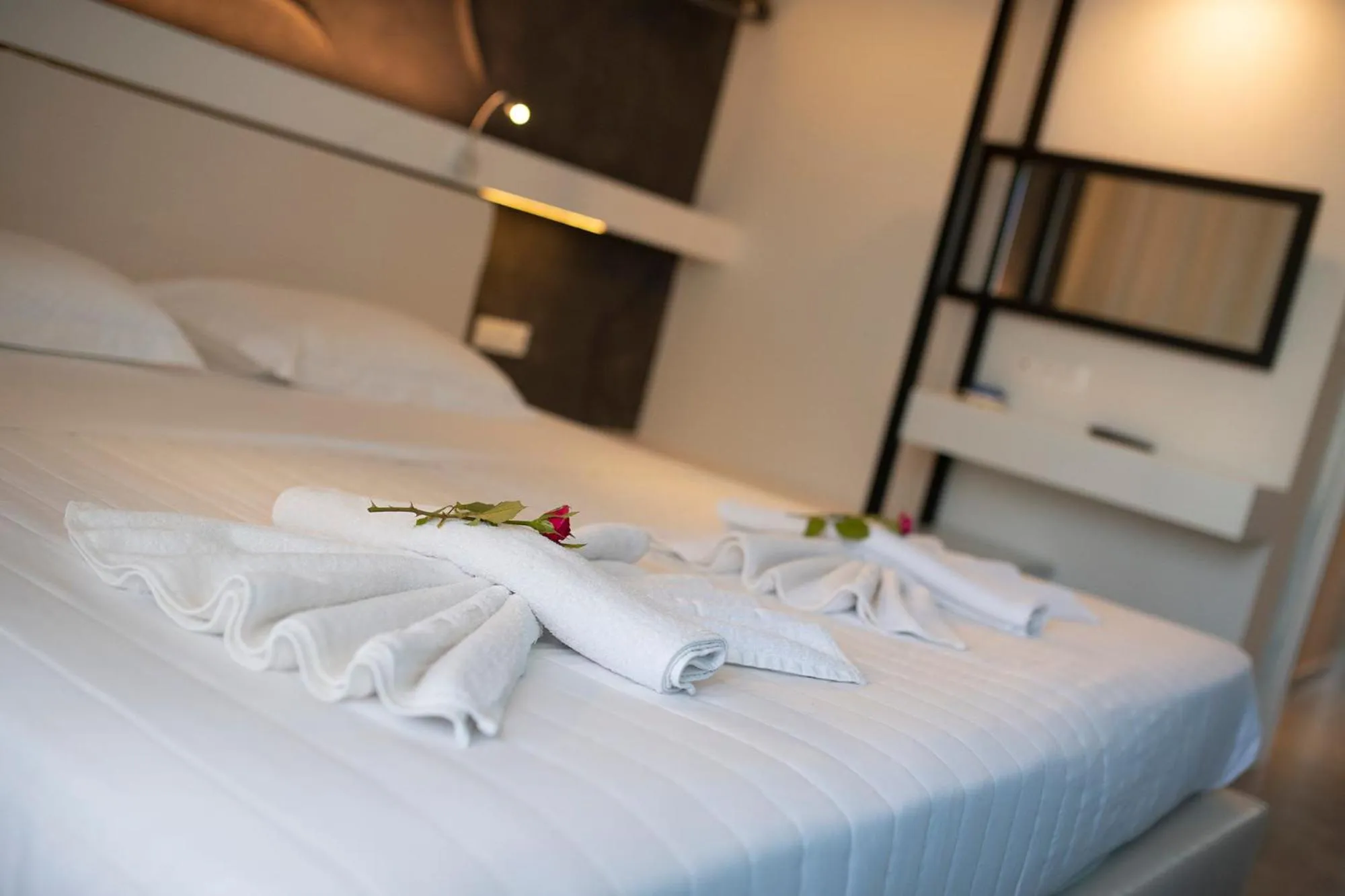 Bedroom, Bed in Niriides