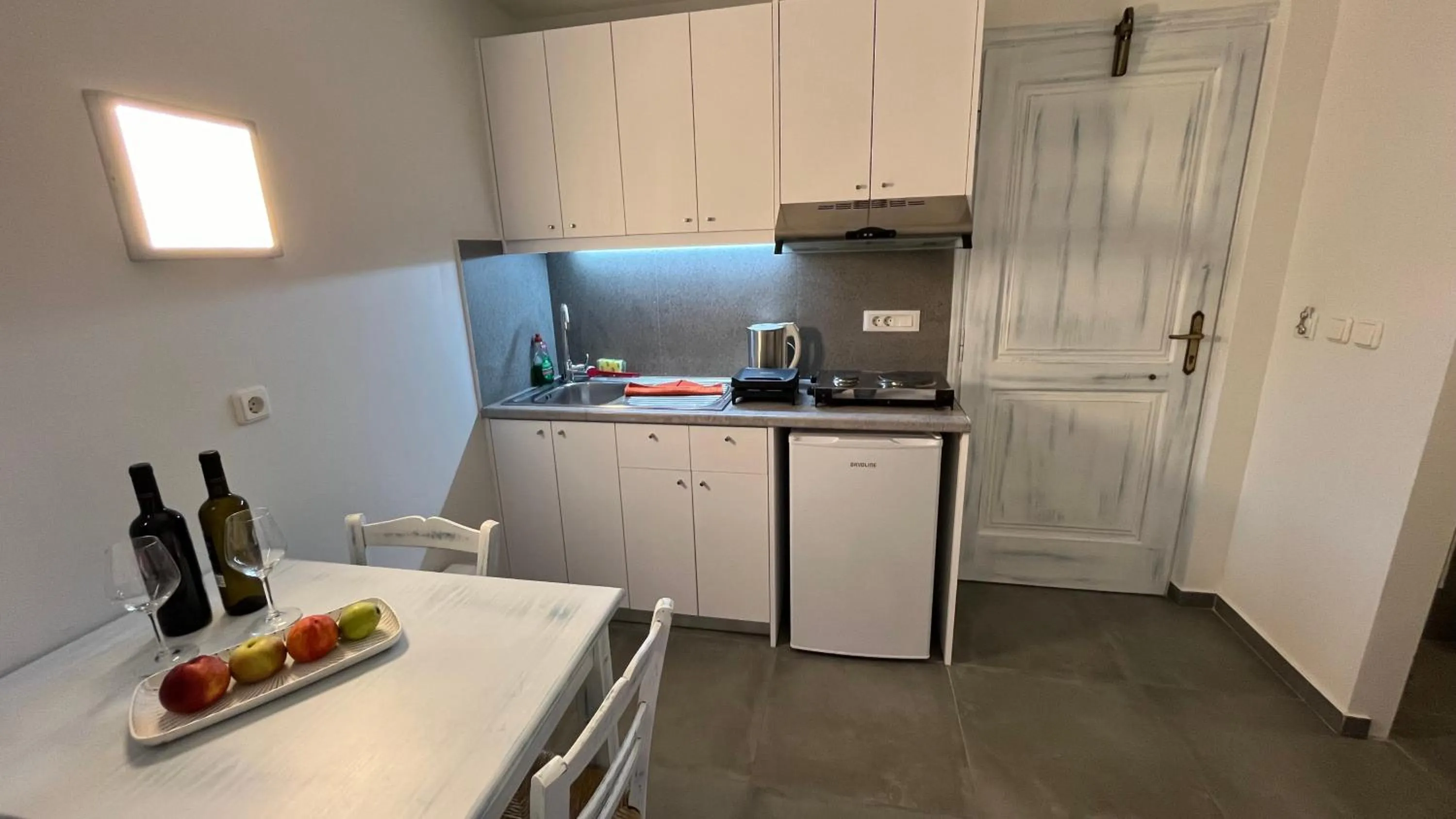 Kitchen or kitchenette in Niriides