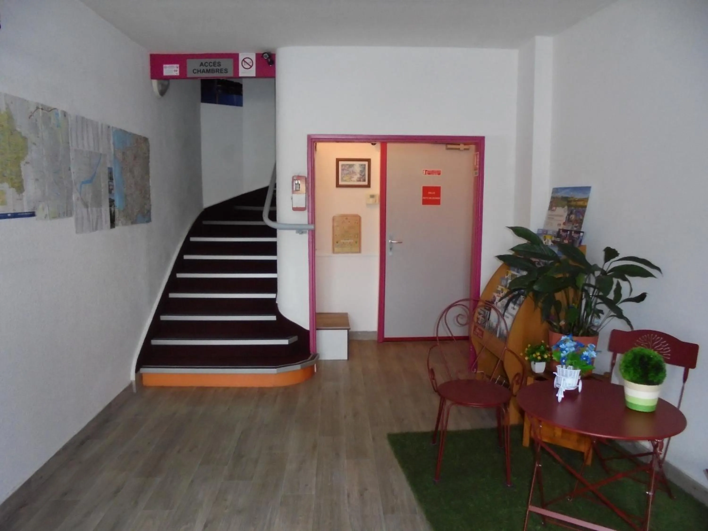 Lobby or reception in Hotel De La Gare