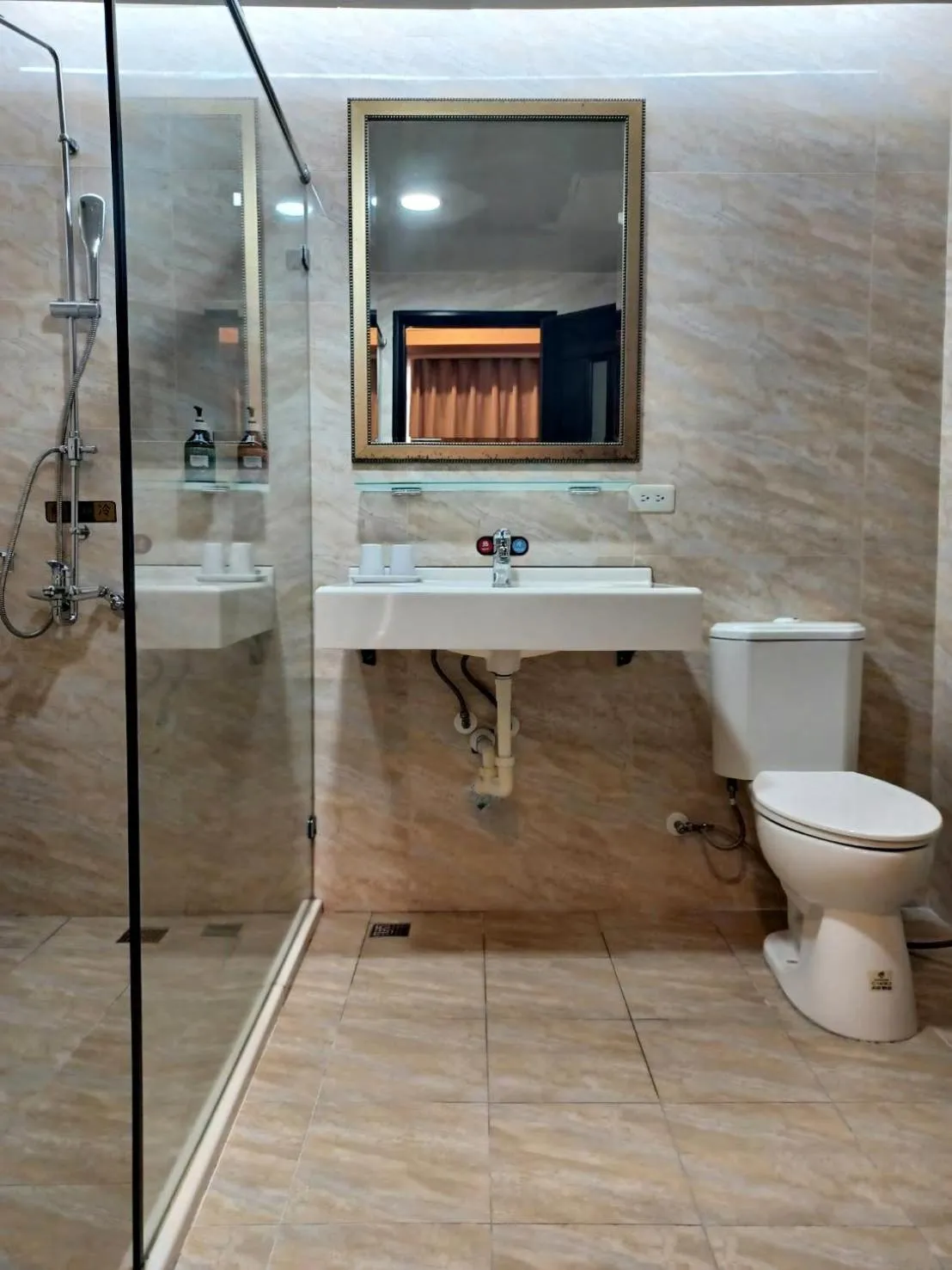 Bathroom in Crystal Hotel