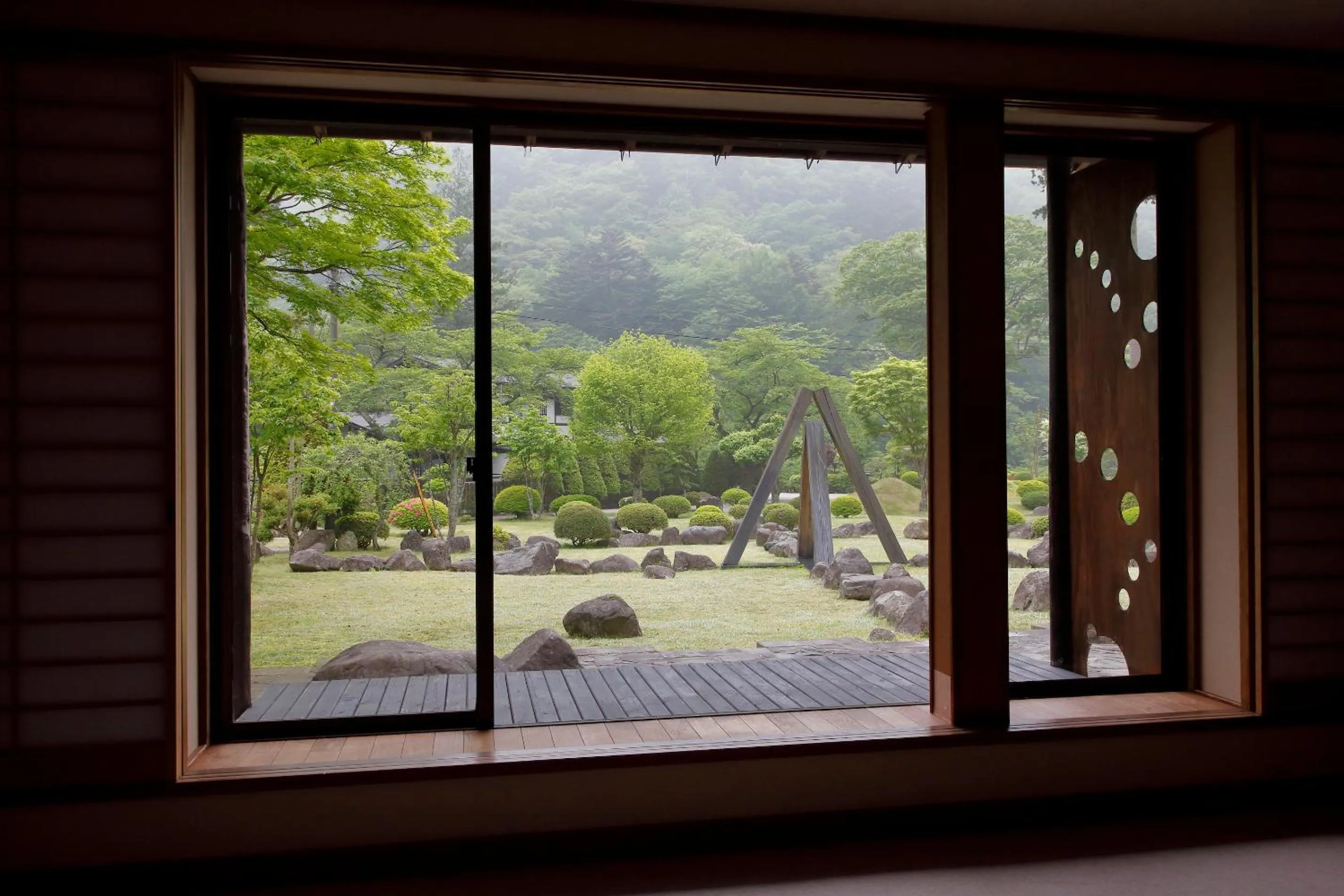 Garden view in Itamuro Onsen Daikokuya