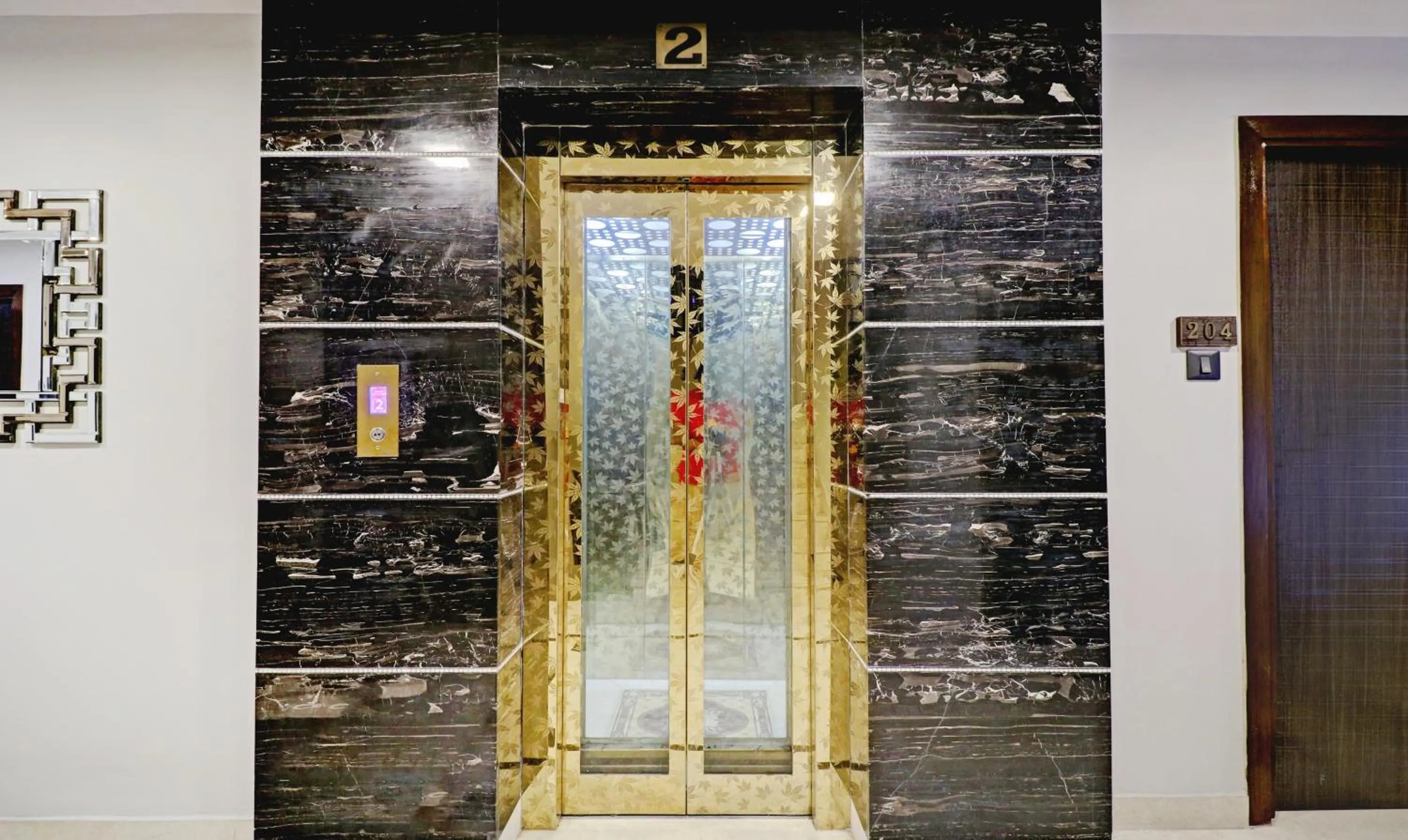 elevator in Treebo Orion Sapphire, Beck Bagan