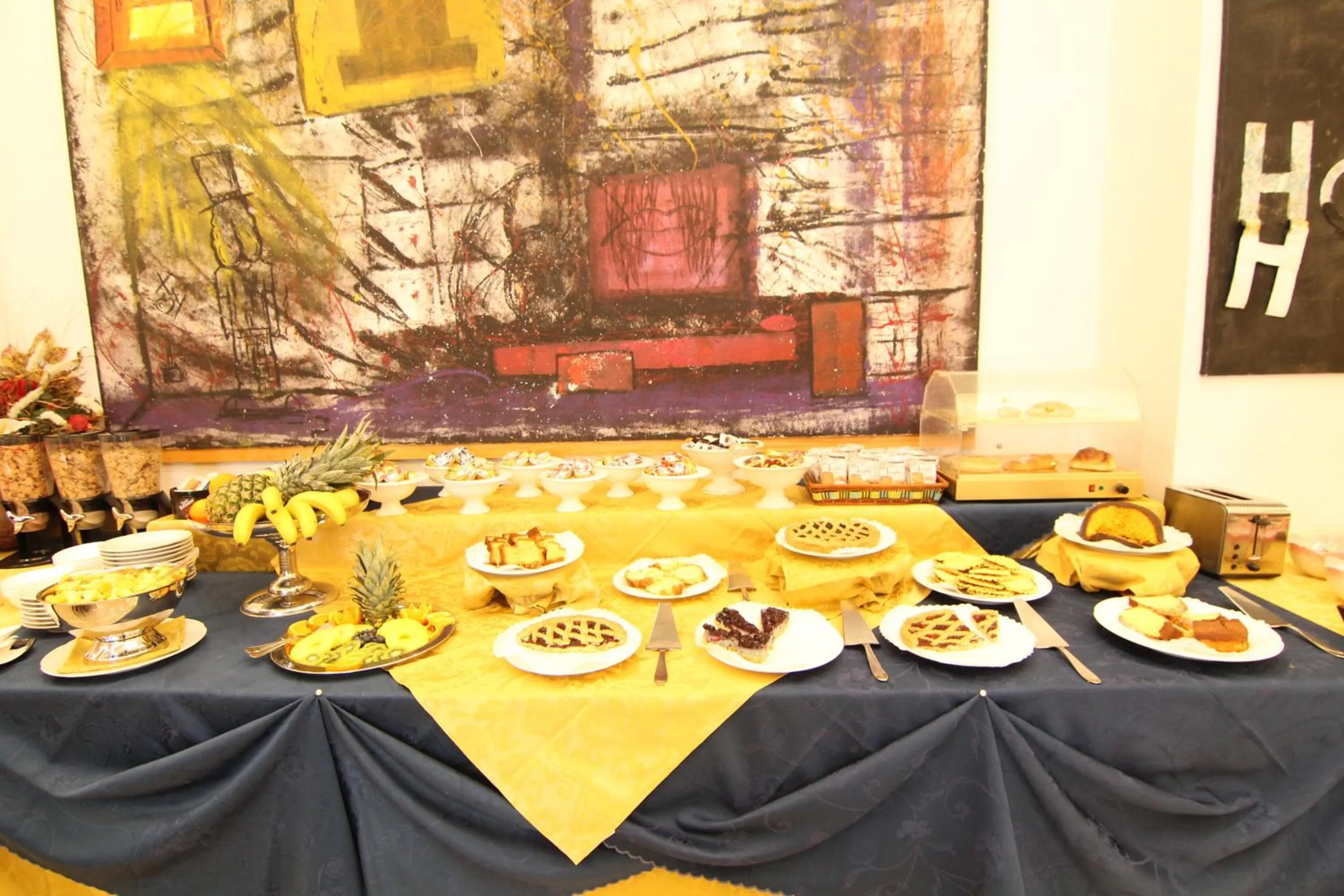 Breakfast in FILIPPONE HOTEL&RISTORANTE