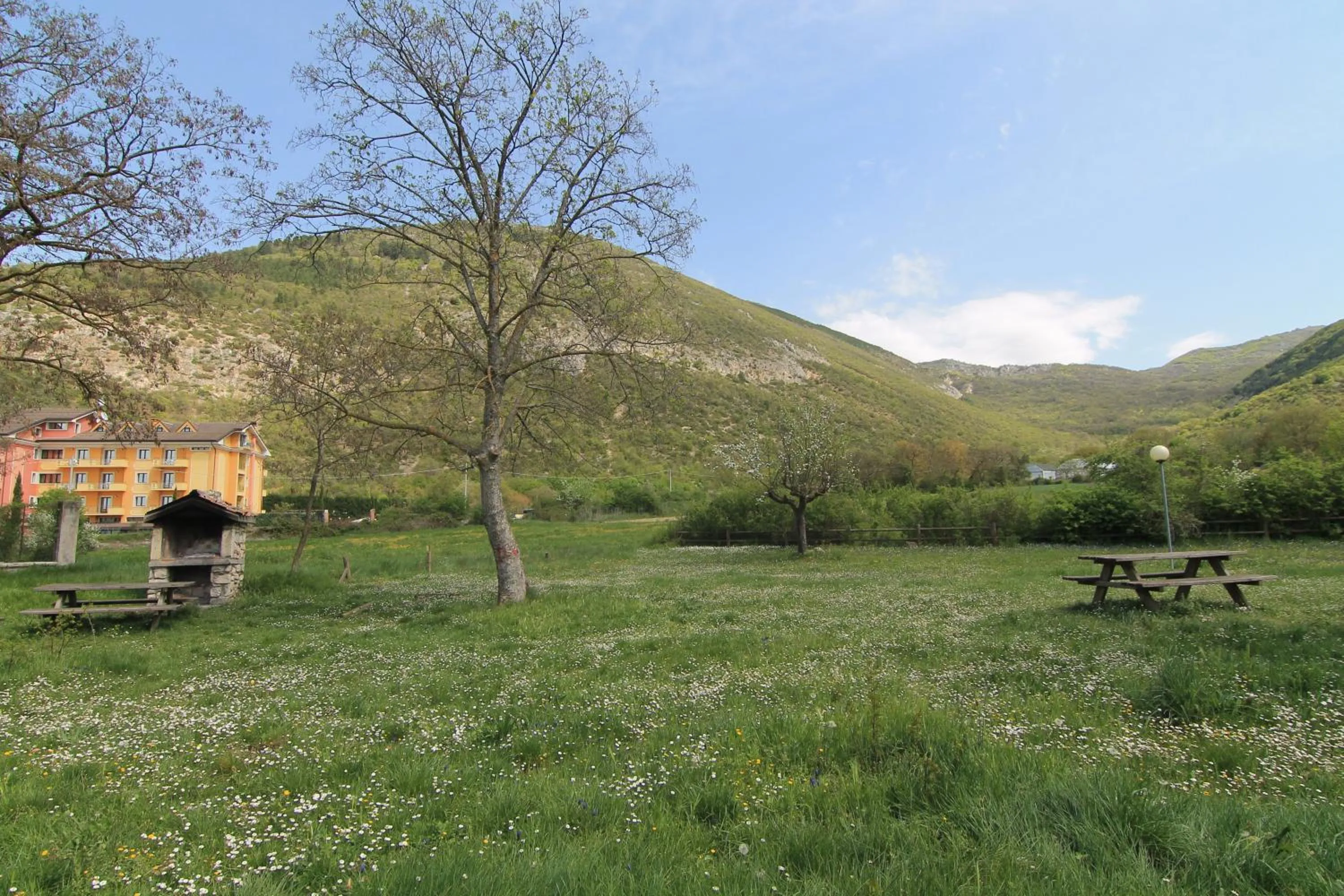 BBQ facilities in FILIPPONE HOTEL&RISTORANTE