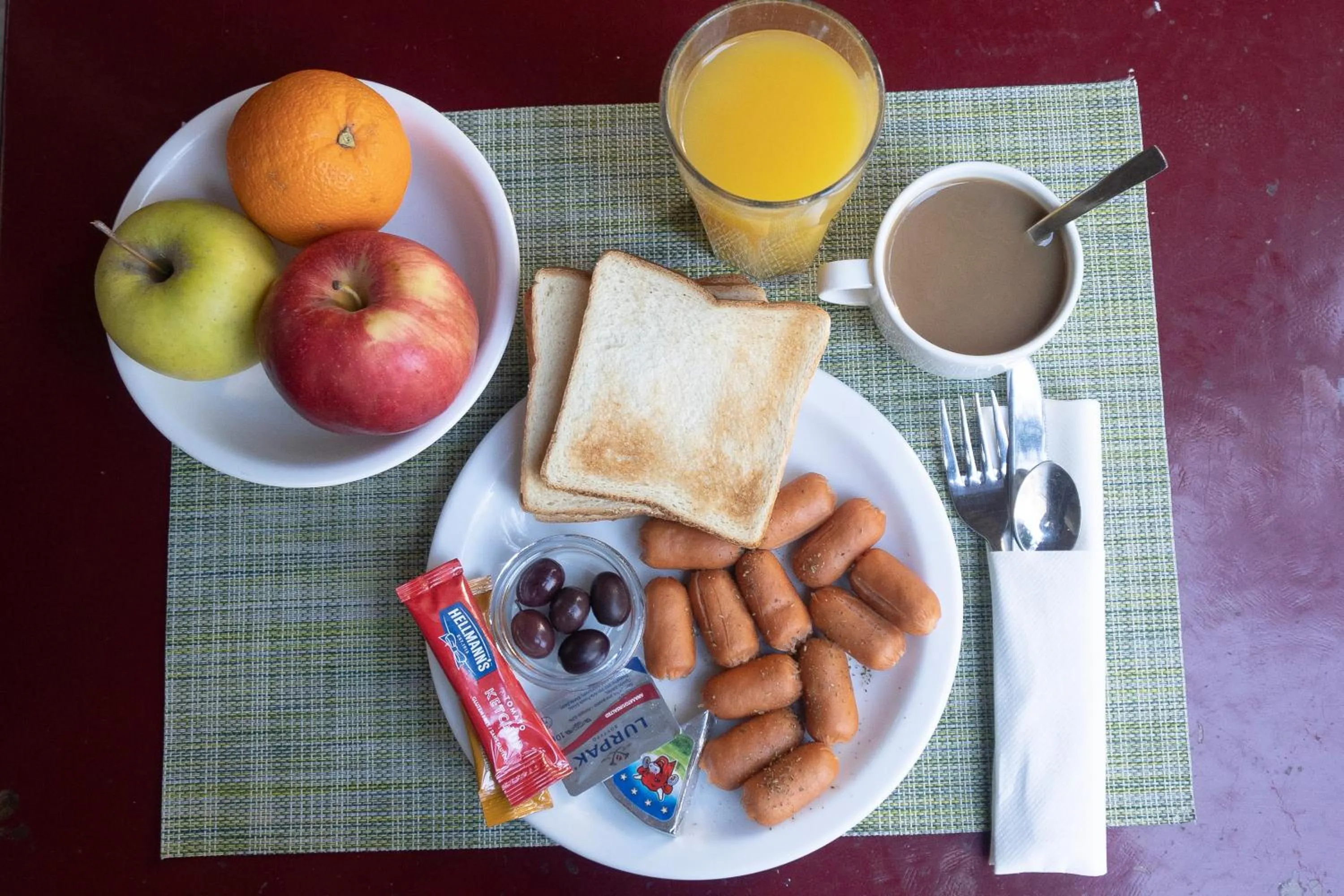 Restaurant/places to eat in RentRooms Thessaloniki