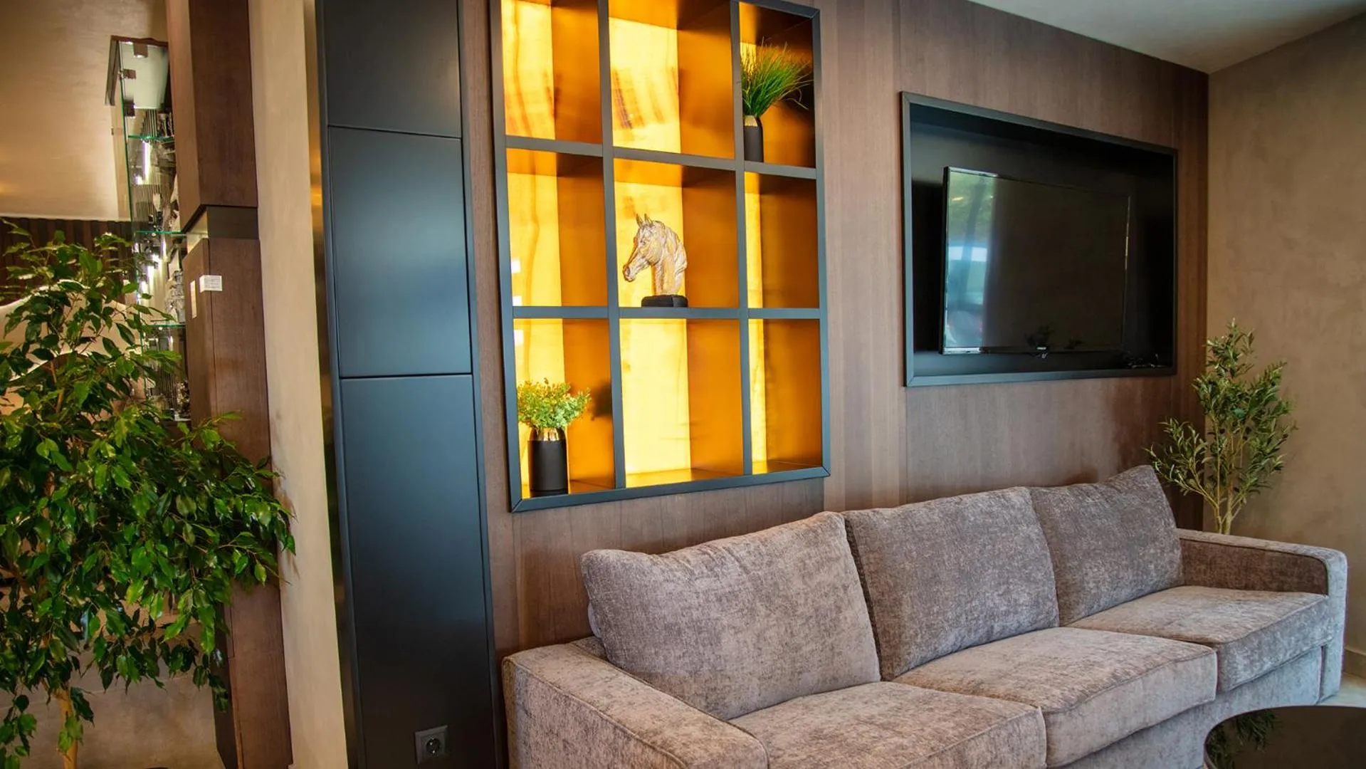 Lobby or reception in Aparthotel Paradiso