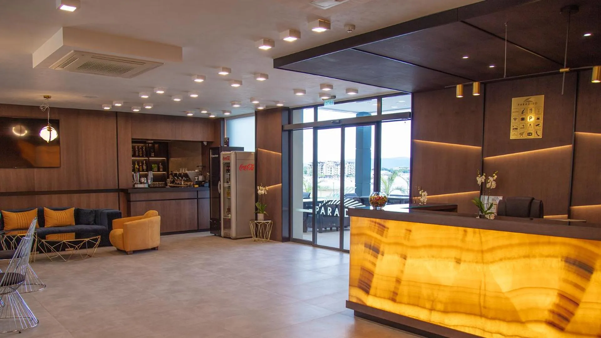 Lobby or reception in Aparthotel Paradiso