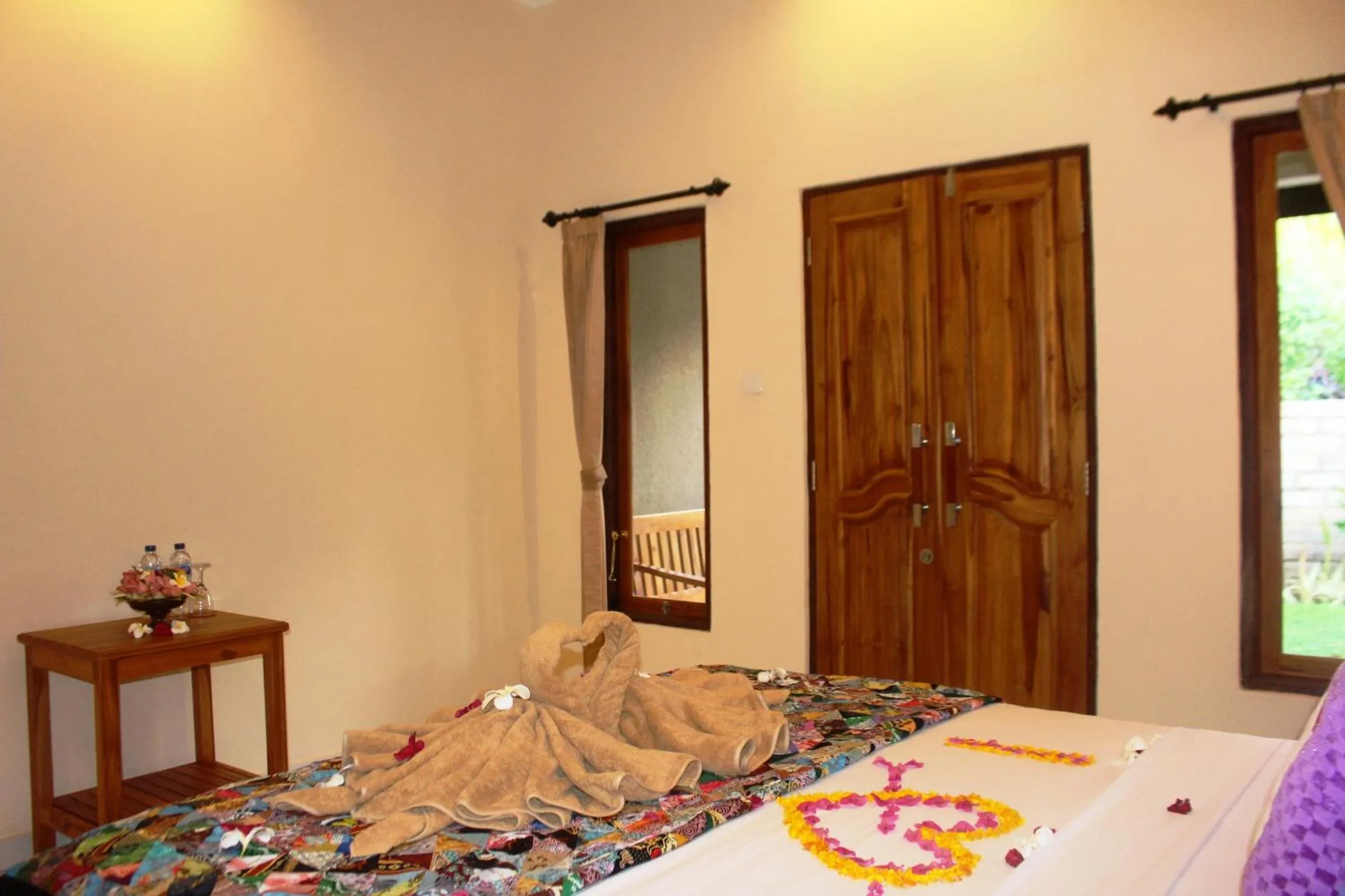 Property building, Bed in Pande Guest House