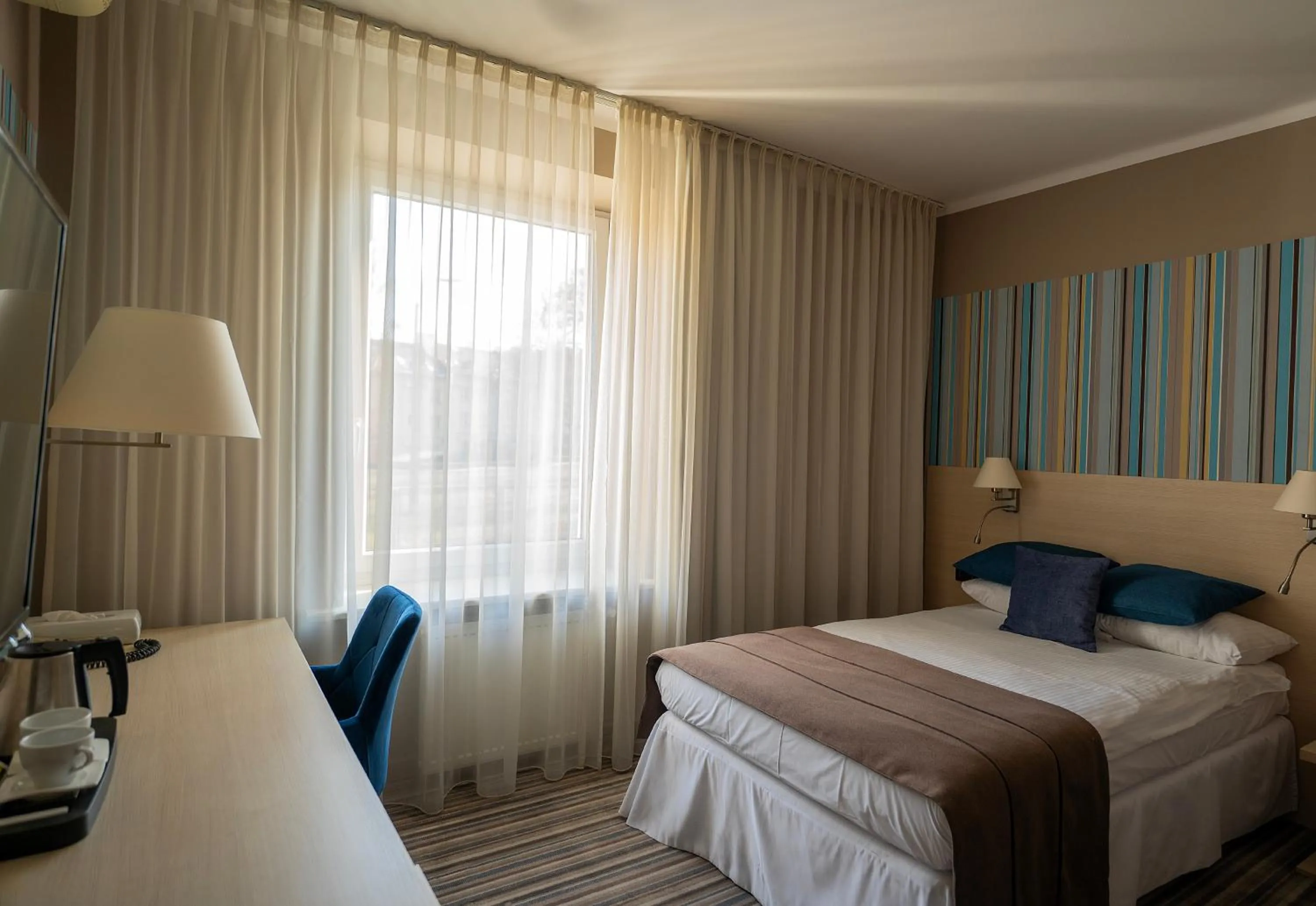 Coffee/tea facilities, Bed in Hotel Cristal Białystok