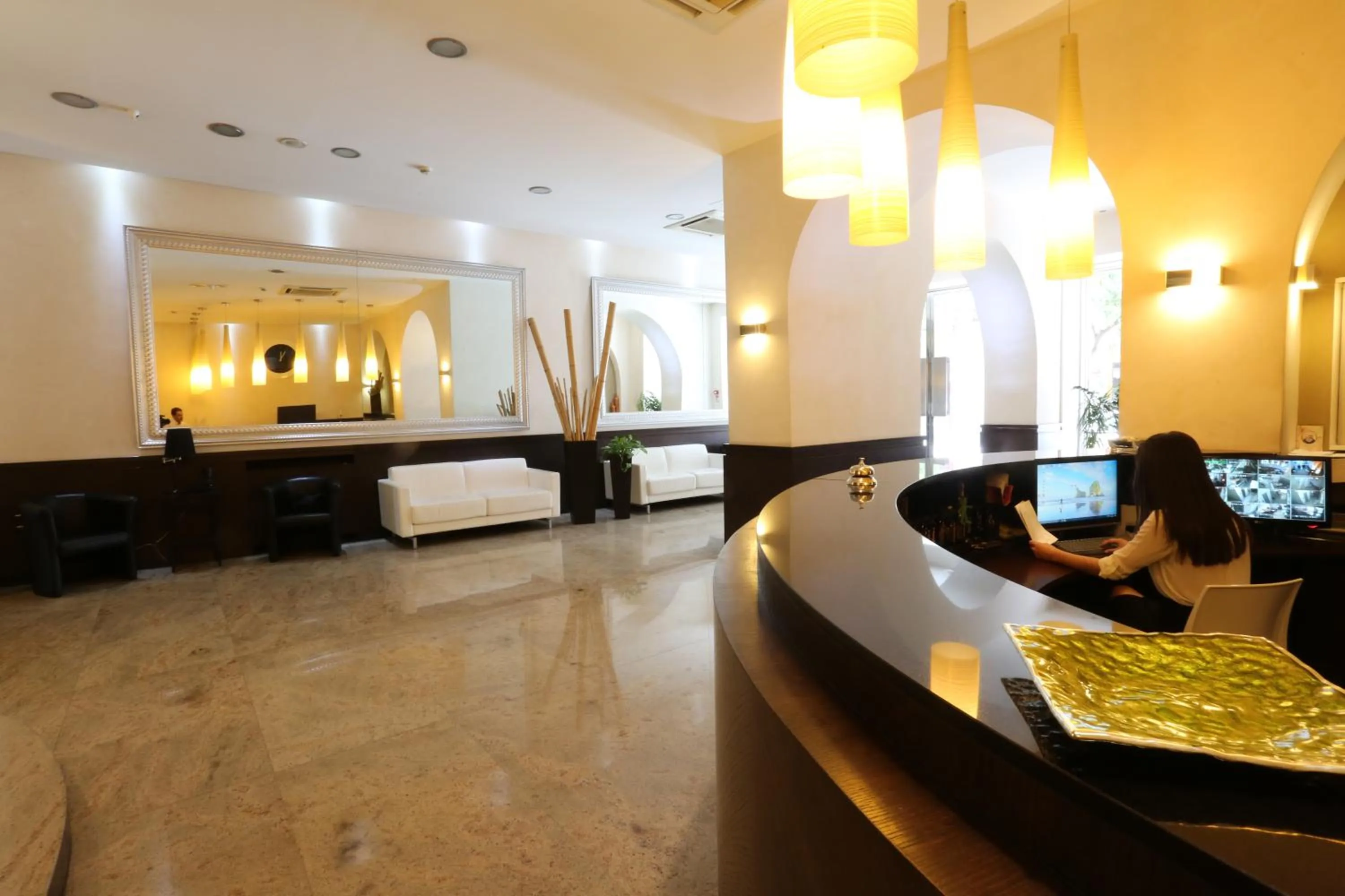 Staff in Hotel Europa