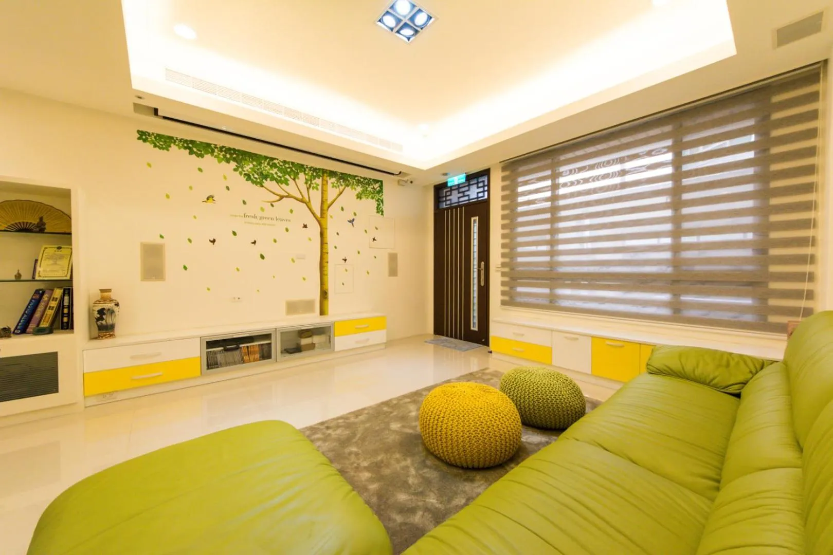 Lobby or reception in 醇境民宿市區車庫停車場