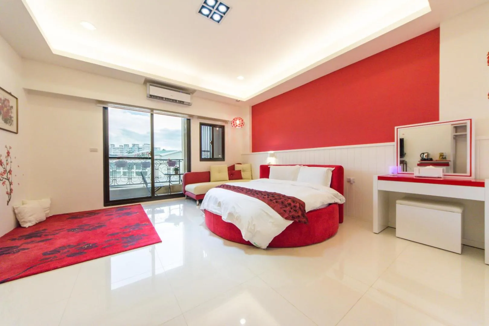 bunk bed, Bed in 醇境民宿市區車庫停車場