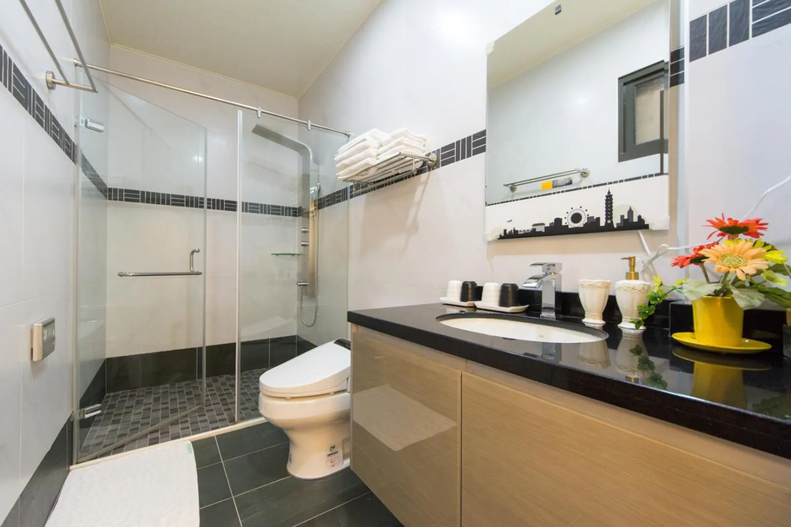 Bathroom in 醇境民宿市區車庫停車場