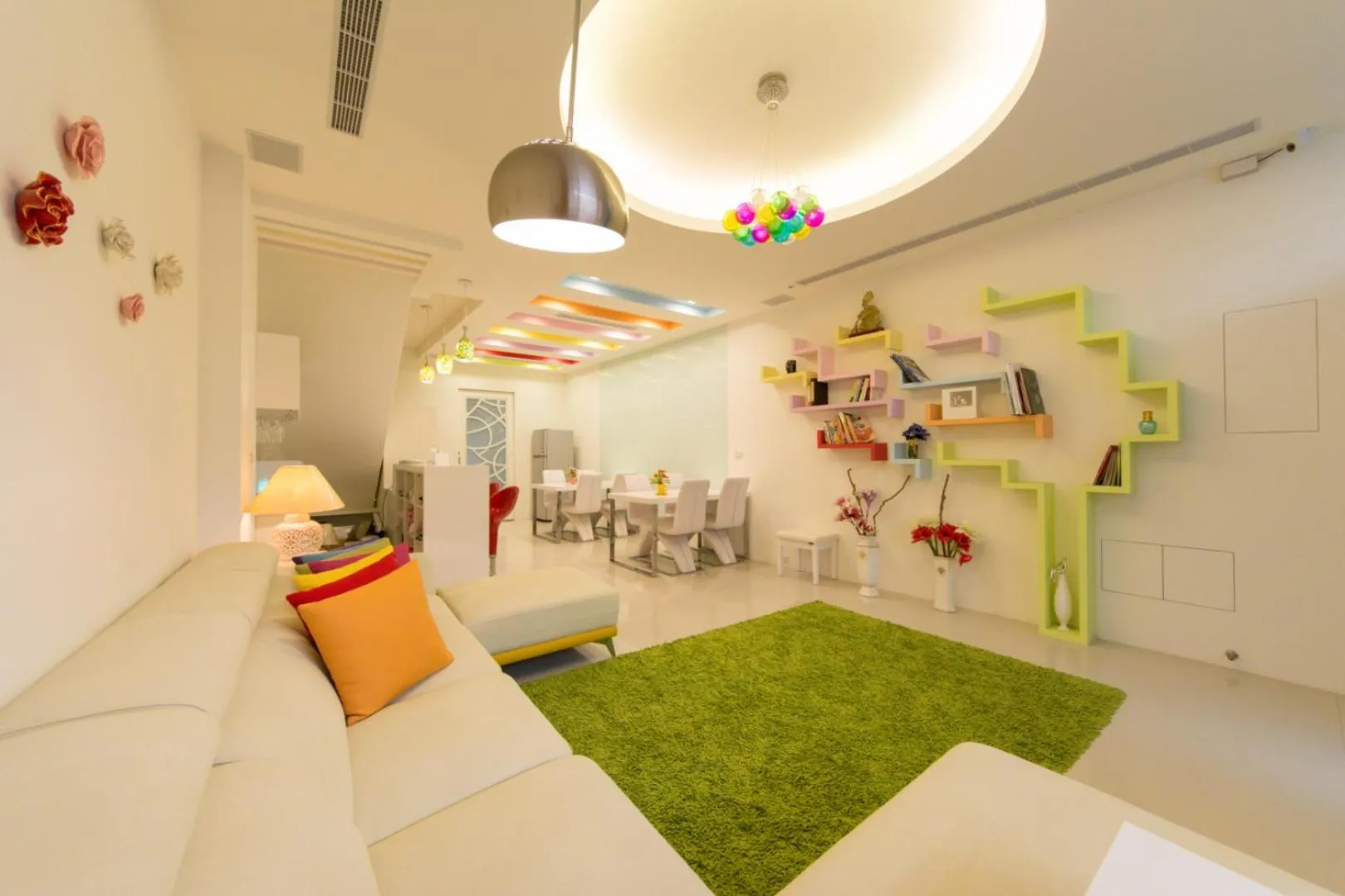 Lobby or reception in 醇境民宿市區車庫停車場