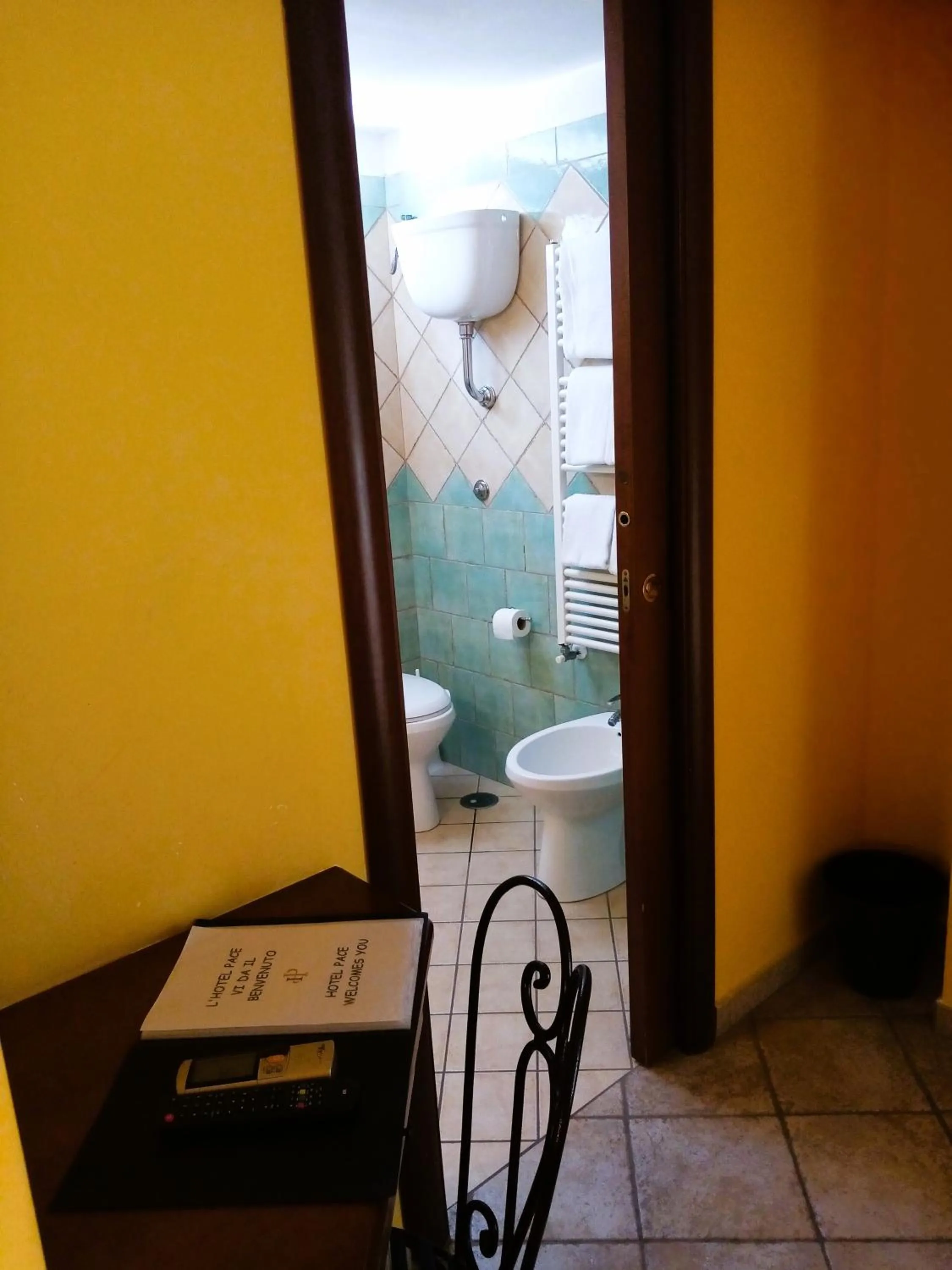 Bathroom in Hotel Pace