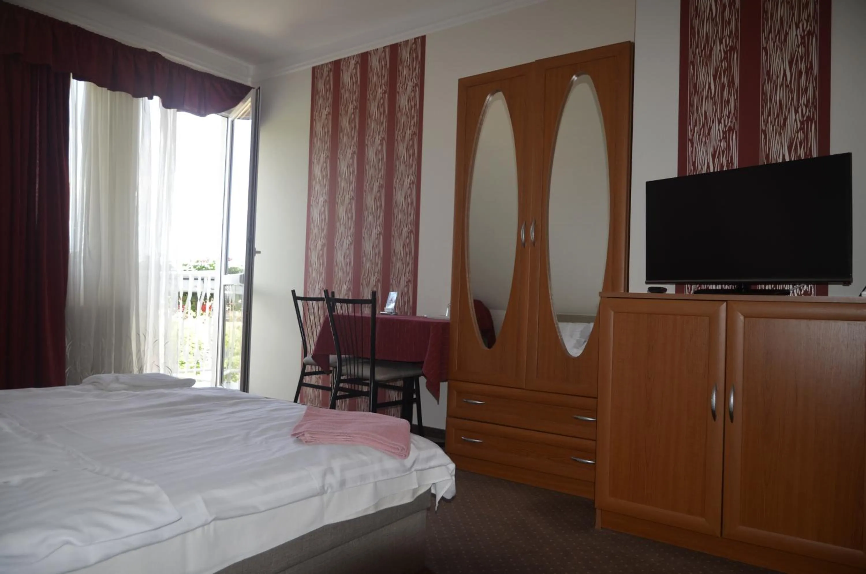 Double Room with Mountain View in Ida Panzió