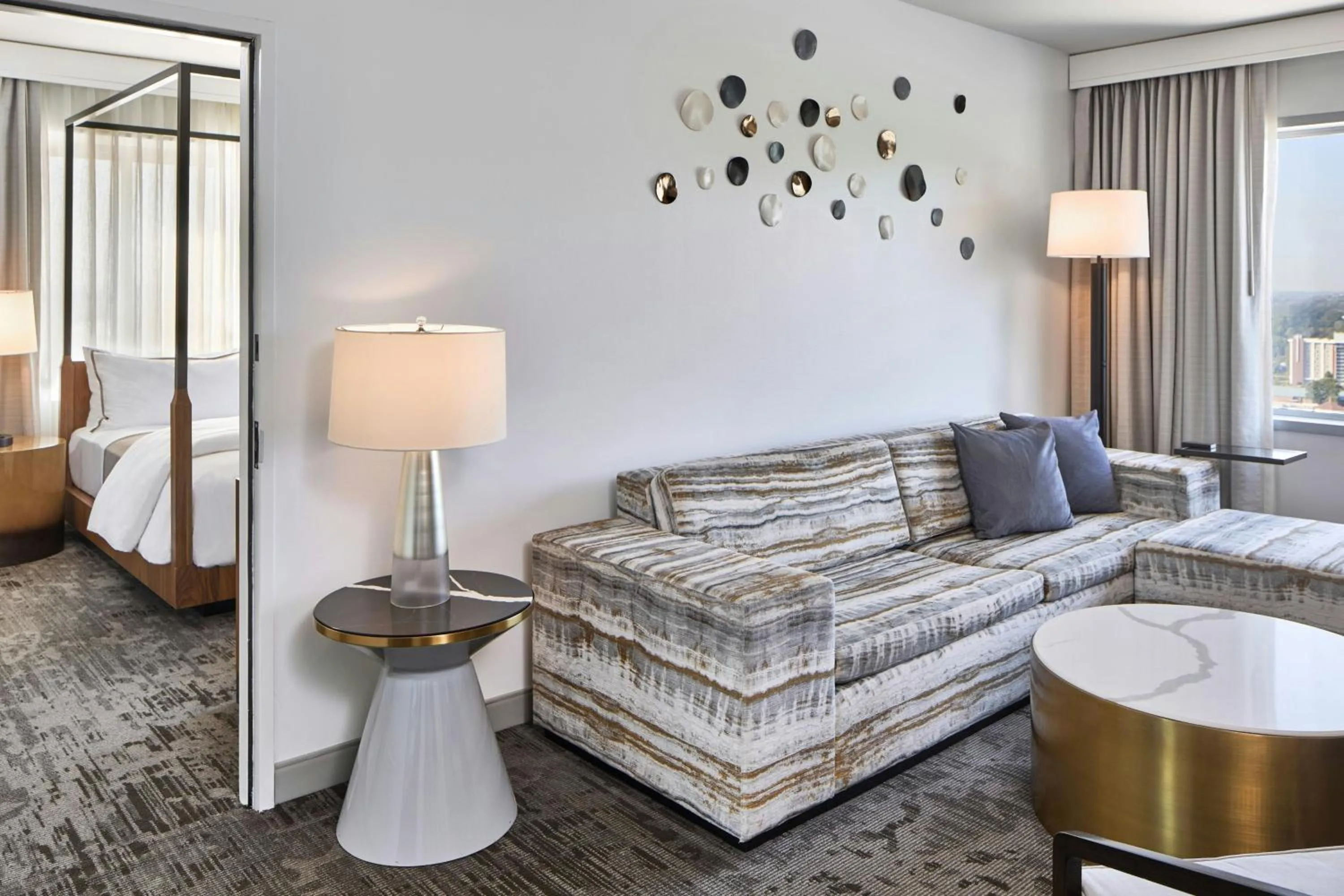 Living room, Bed in The Westin Charlotte