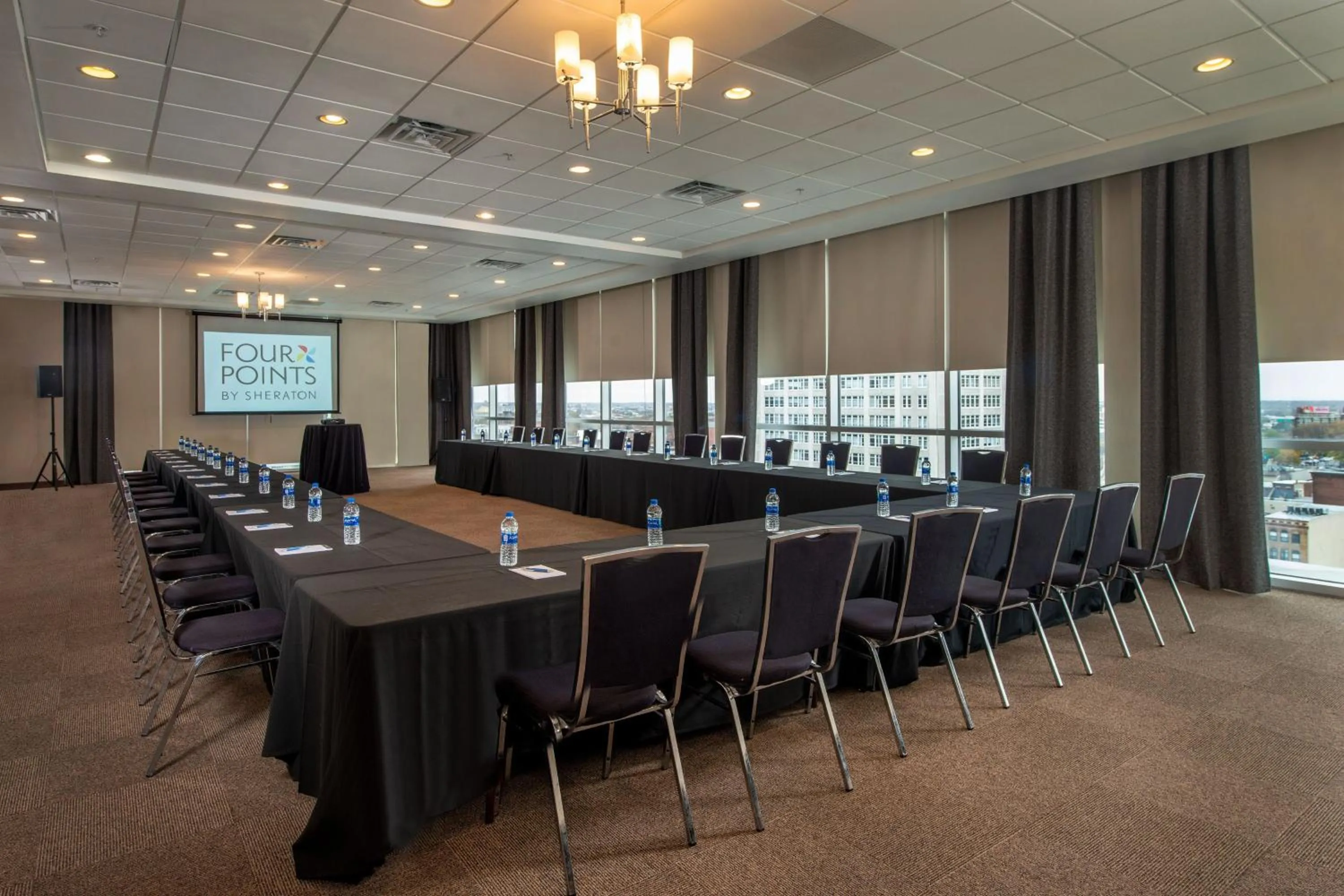 Meeting/conference room in Four Points Philadelphia City Center