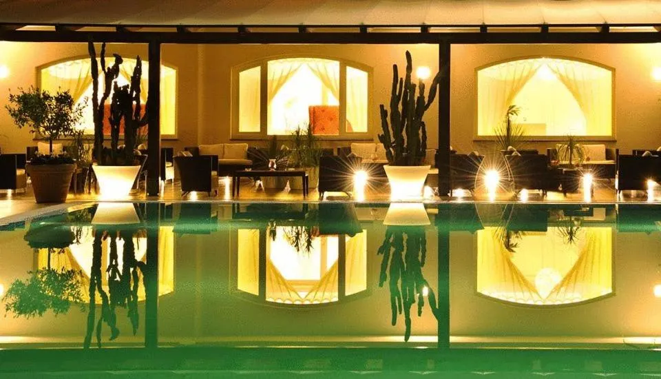 Swimming pool in Hotel Meridiana