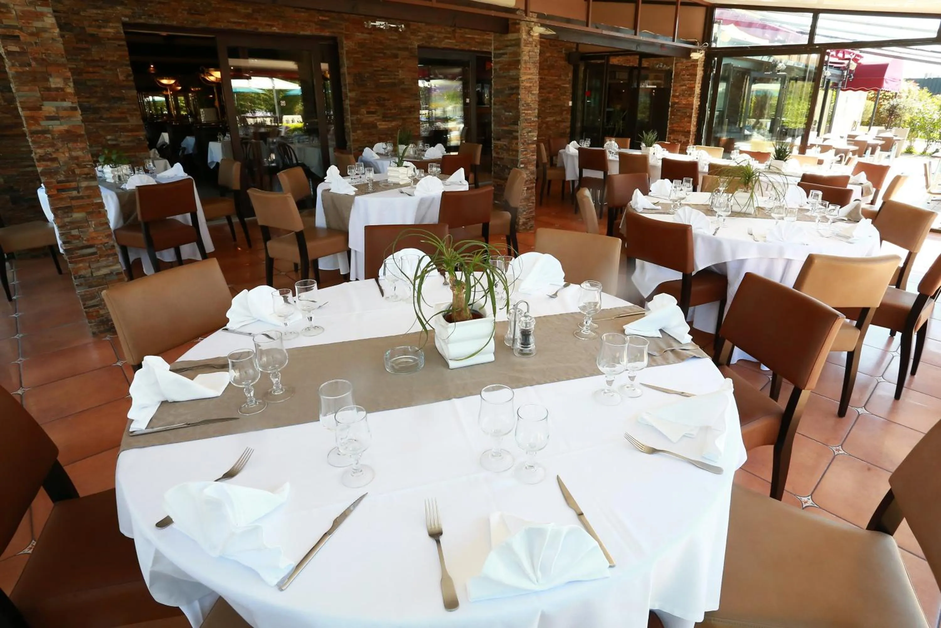 Restaurant/places to eat in Eurotel Parc Expo Airport Montpellier