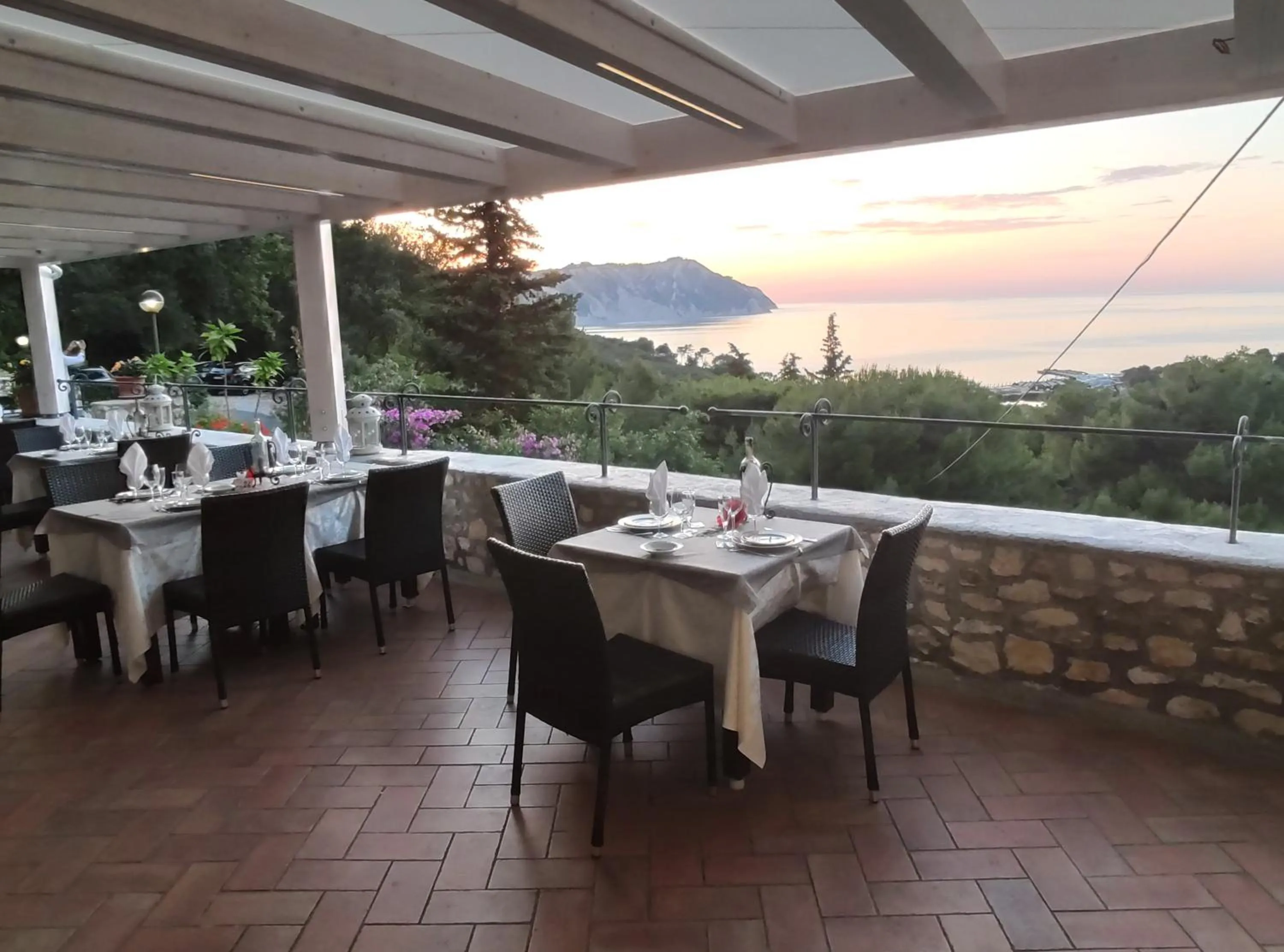 Restaurant/places to eat in Hotel Internazionale