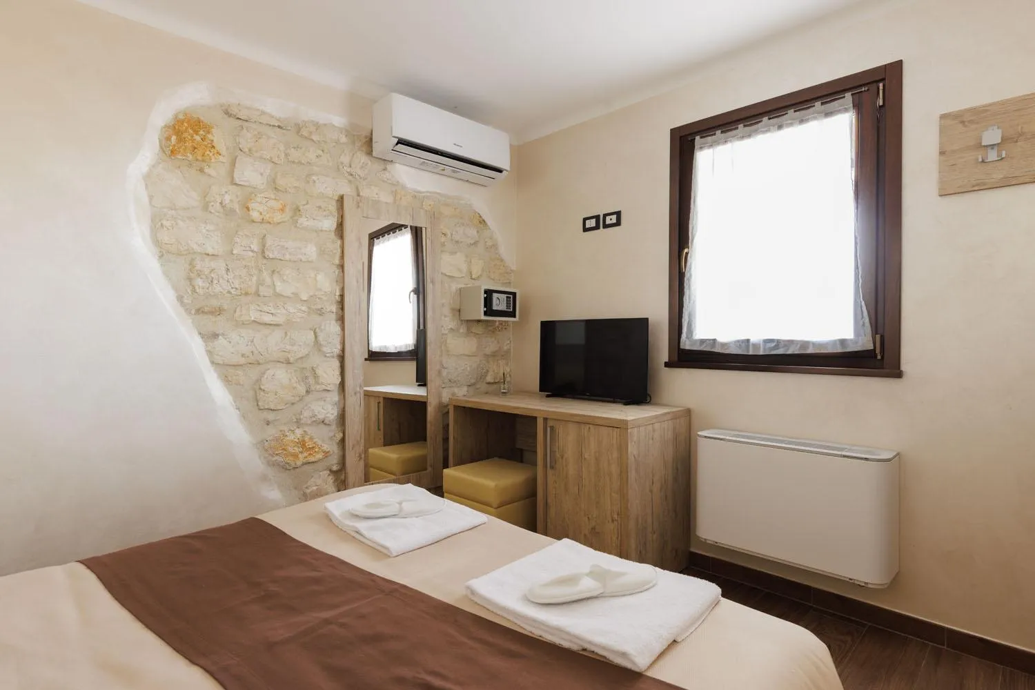 Bed in Hotel Internazionale