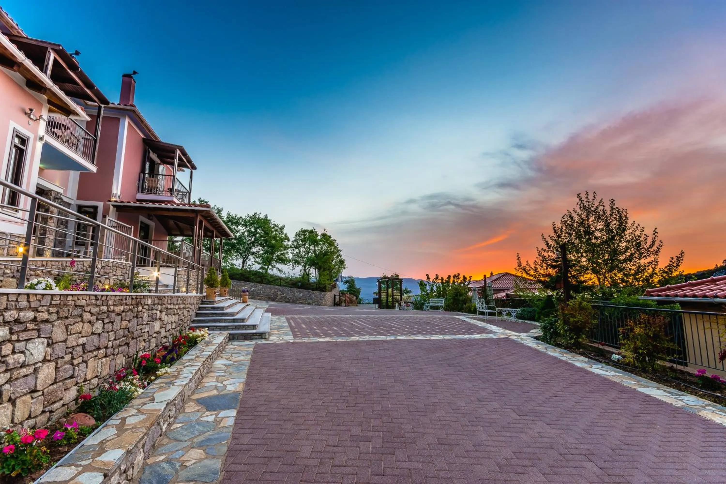 Facade/entrance in Ilaeira Mountain Resort